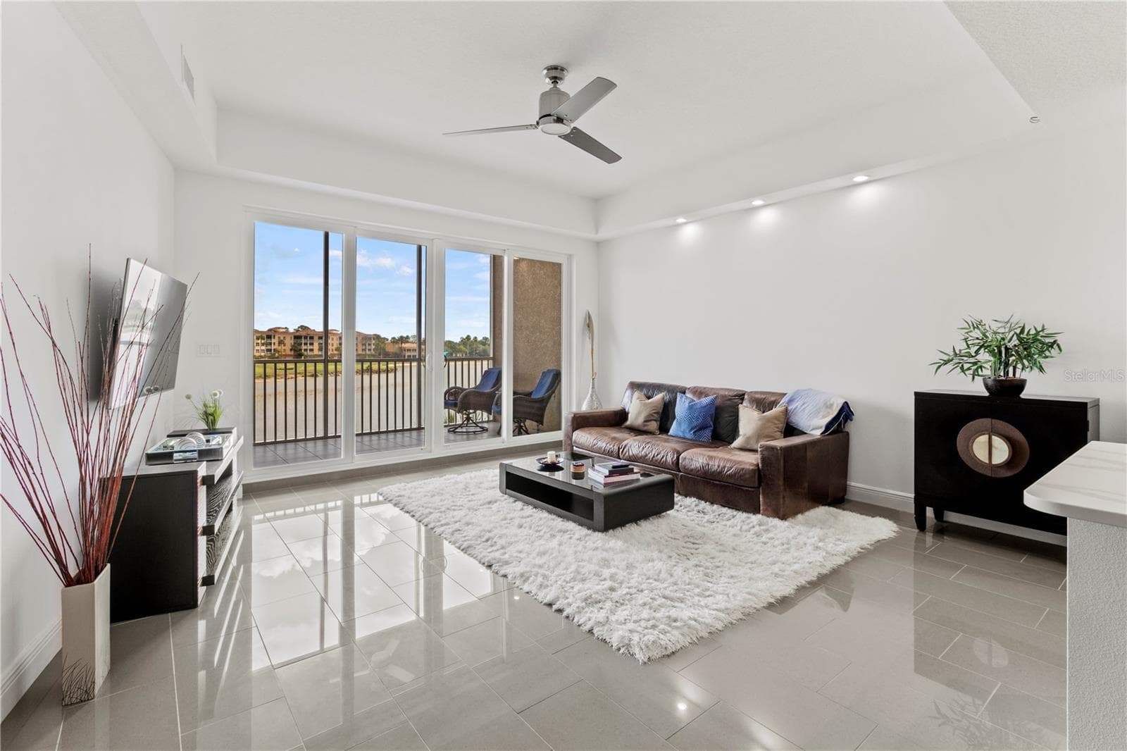 Condominium at 10520 BOARDWALK LOOP #302, BRADENTON, photo 16 of 46