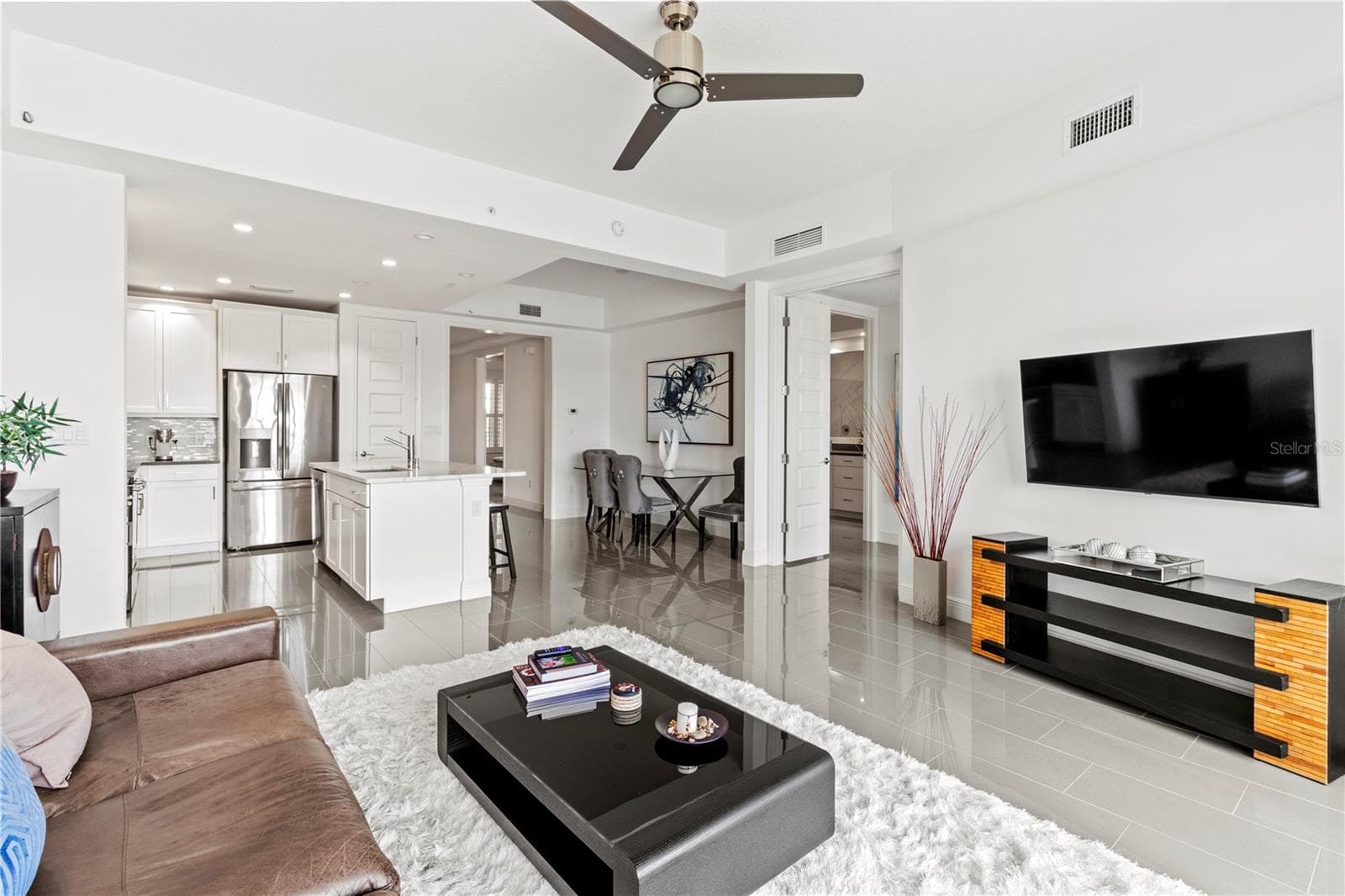 Condominium at 10520 BOARDWALK LOOP #302, BRADENTON, photo 17 of 46