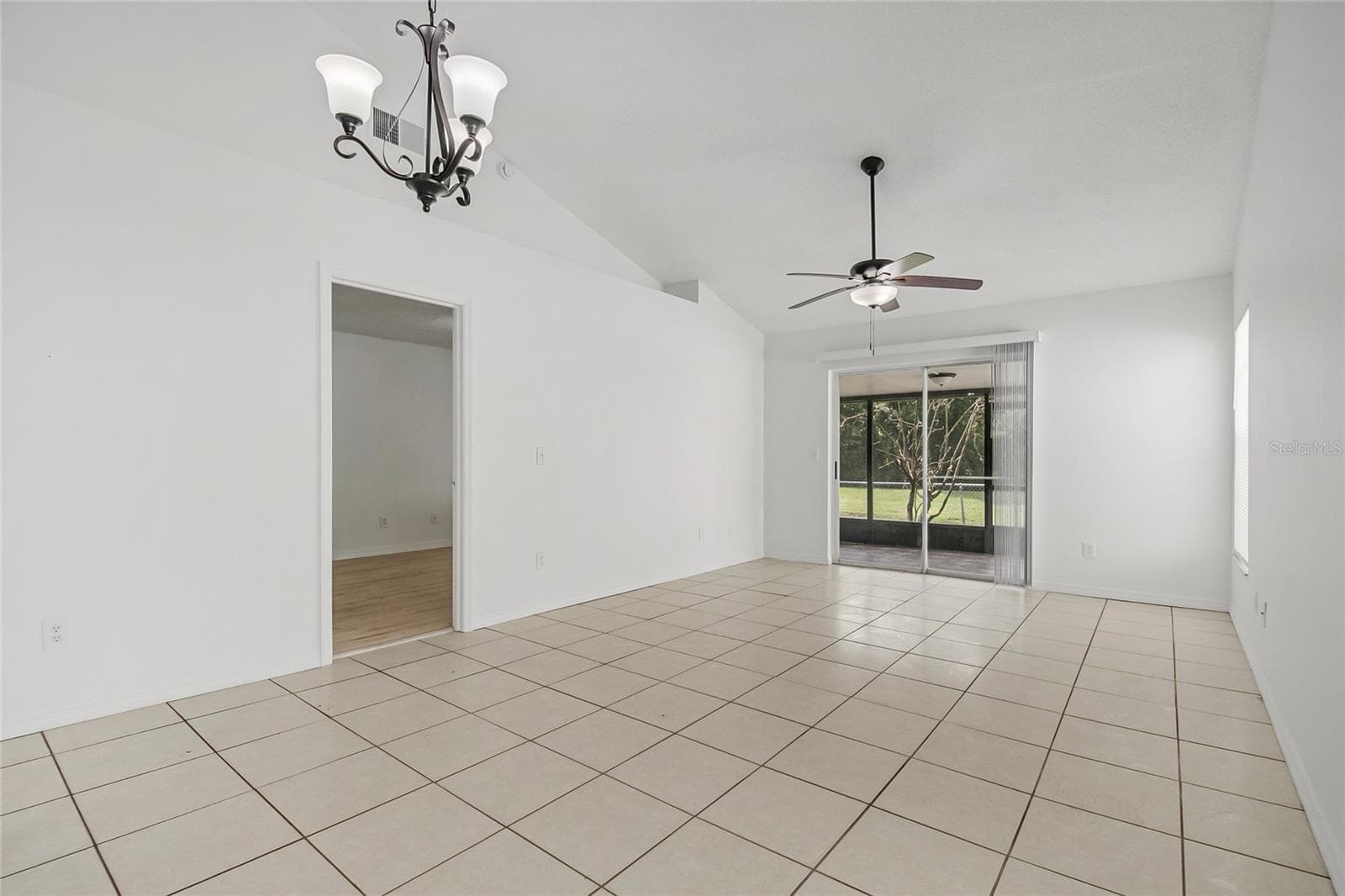 Single Family Residence at DEAN ACRES, ORLANDO, photo 36 of 44
