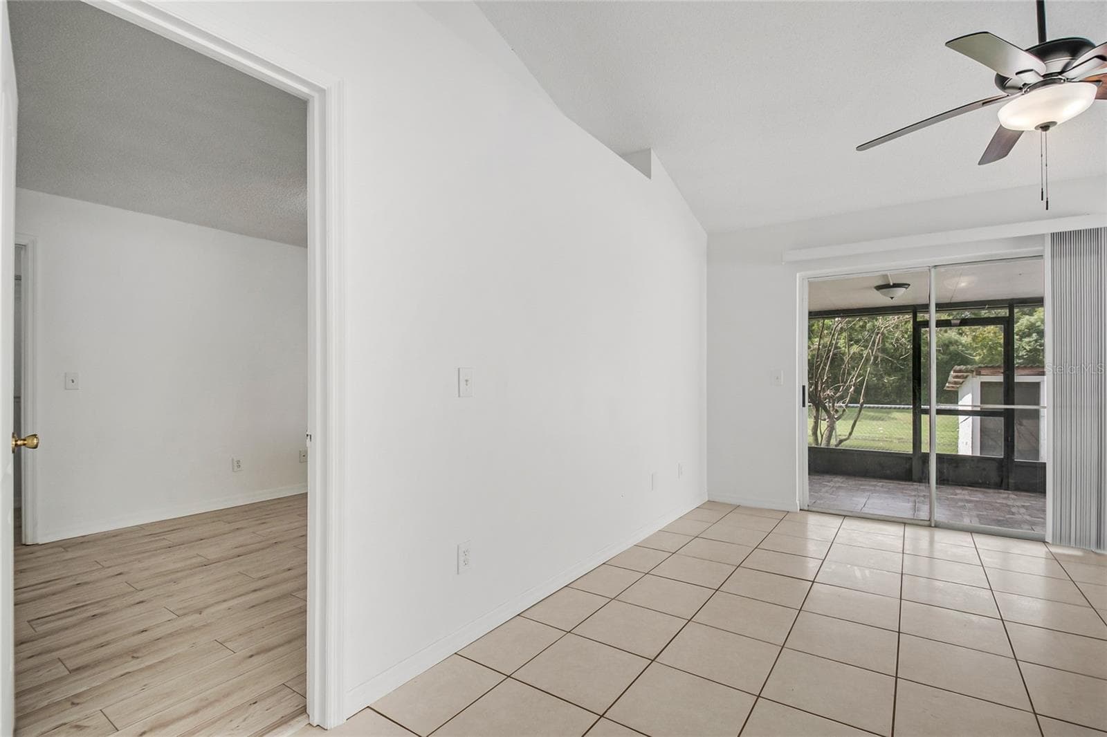 Single Family Residence at DEAN ACRES, ORLANDO, photo 40 of 44