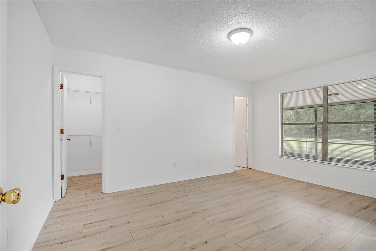 Single Family Residence at DEAN ACRES, ORLANDO, photo 41 of 44