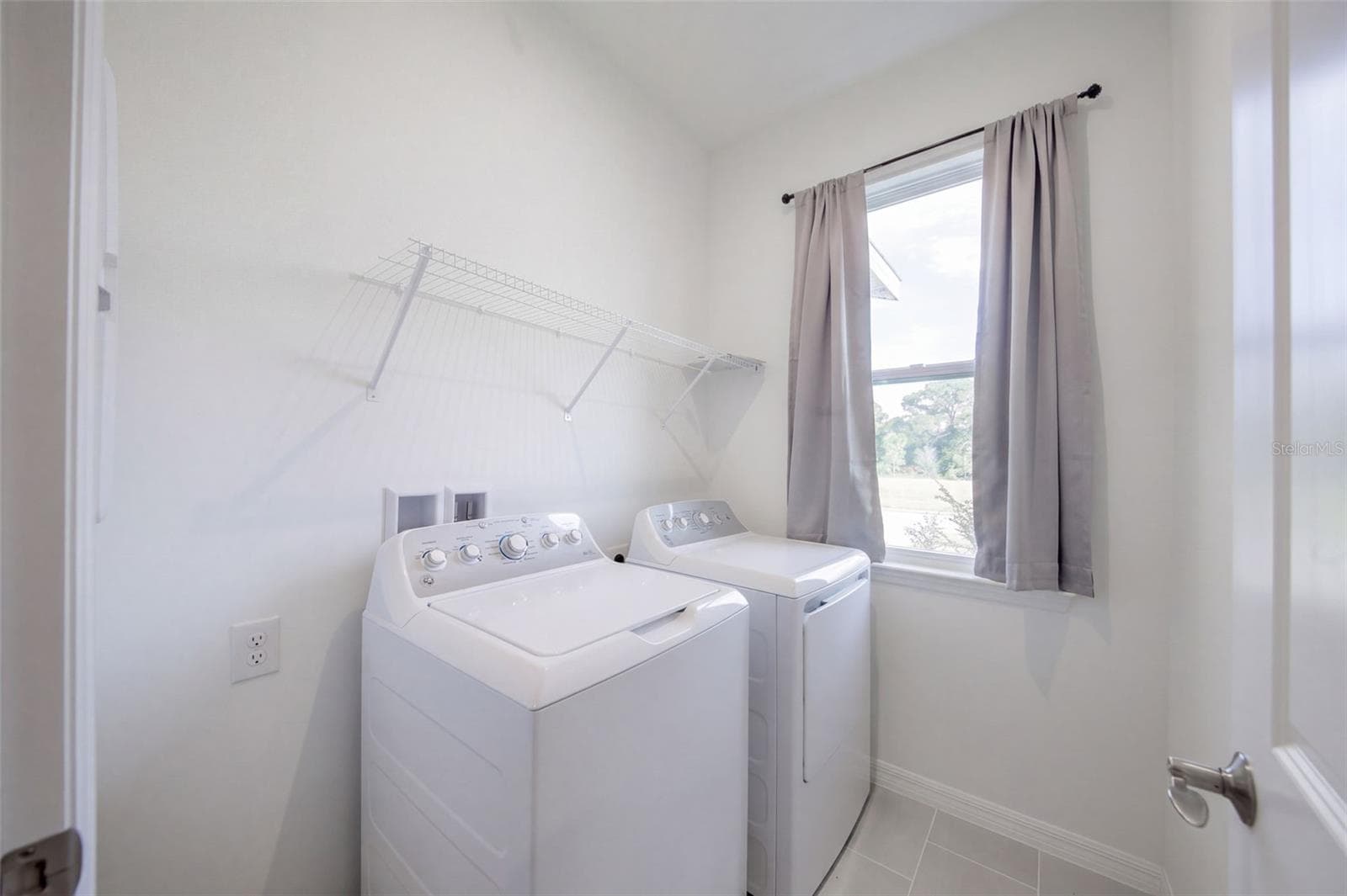 Single Family Residence at 381 LADOGA DR, COCOA, photo 19 of 31