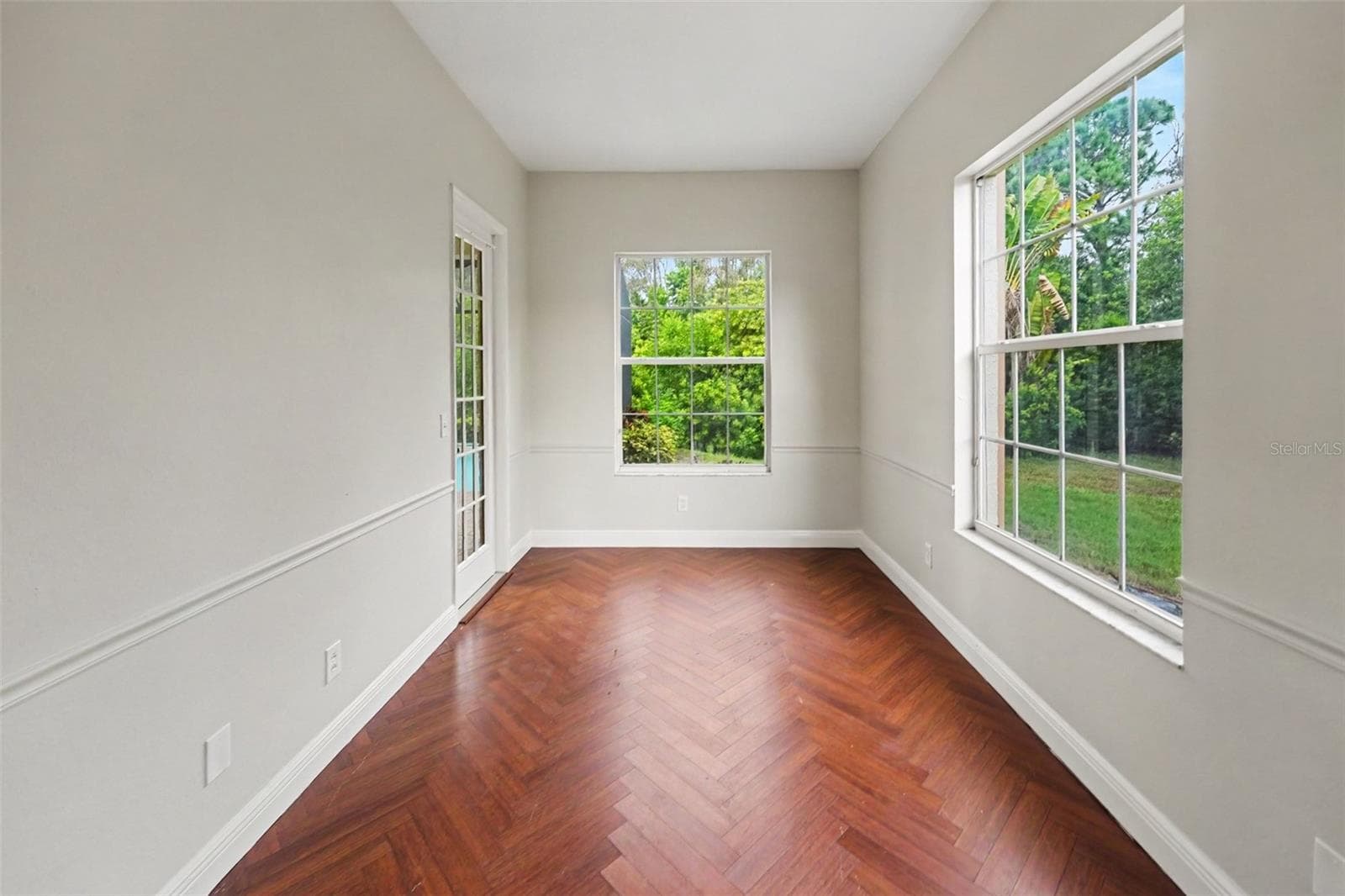 Single Family Residence at 5111 QUEEN PALM TER NE, ST PETERSBURG, photo 18 of 31