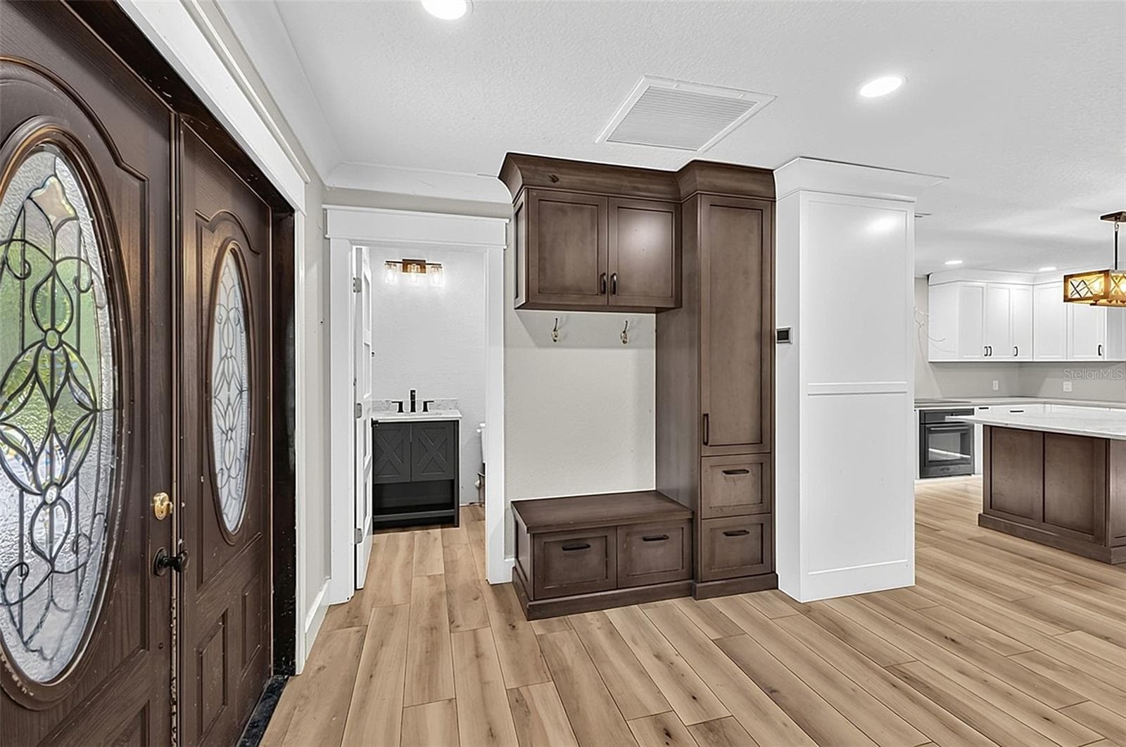 Single Family Residence at 3254 ELLIOTT ST, VENICE, photo 15 of 46