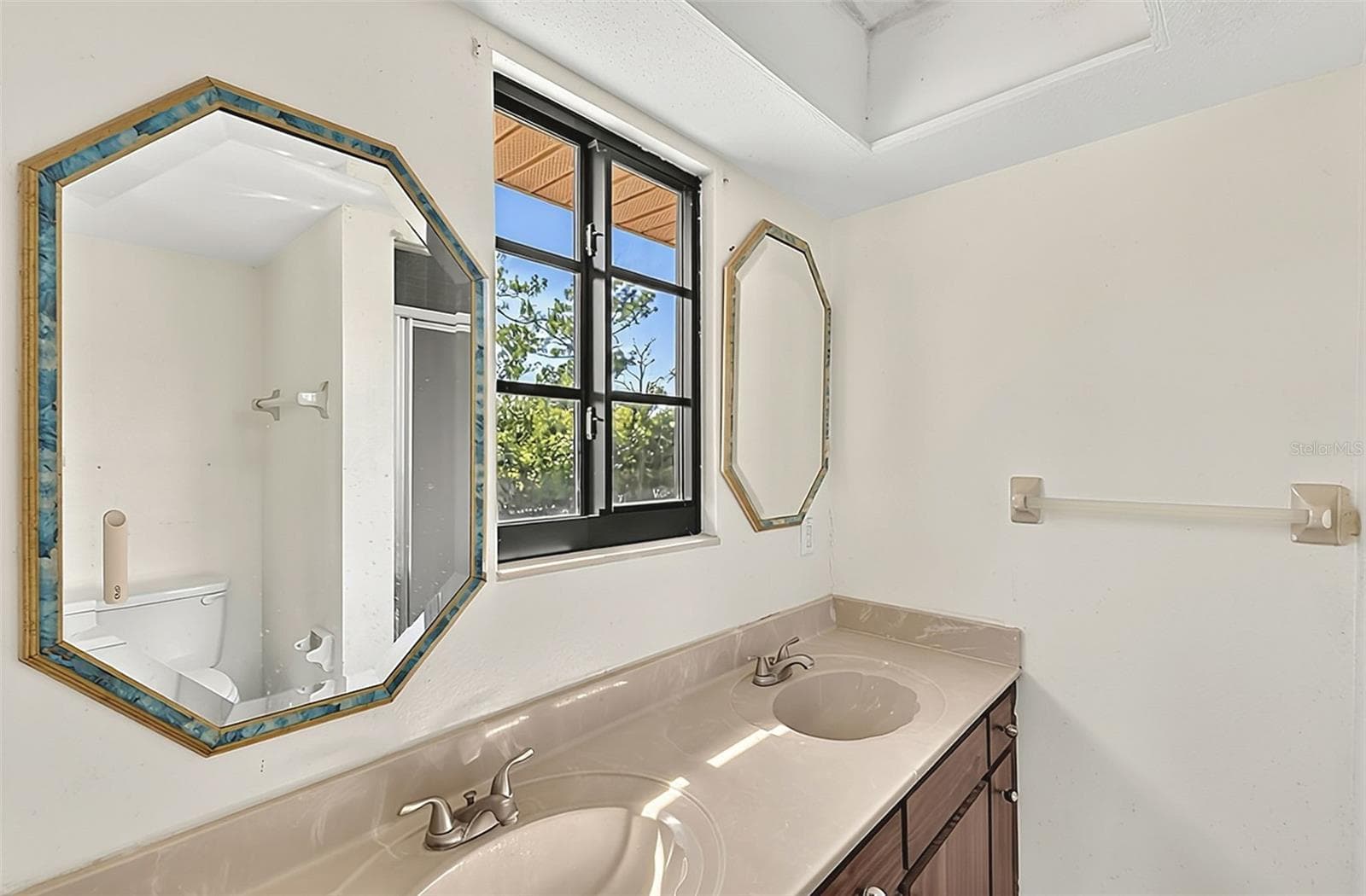 Single Family Residence at 3254 ELLIOTT ST, VENICE, photo 29 of 46