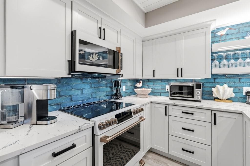 Condominium at 2055 GULF OF MEXICO DR #G2-213, LONGBOAT KEY, photo 8 of 122