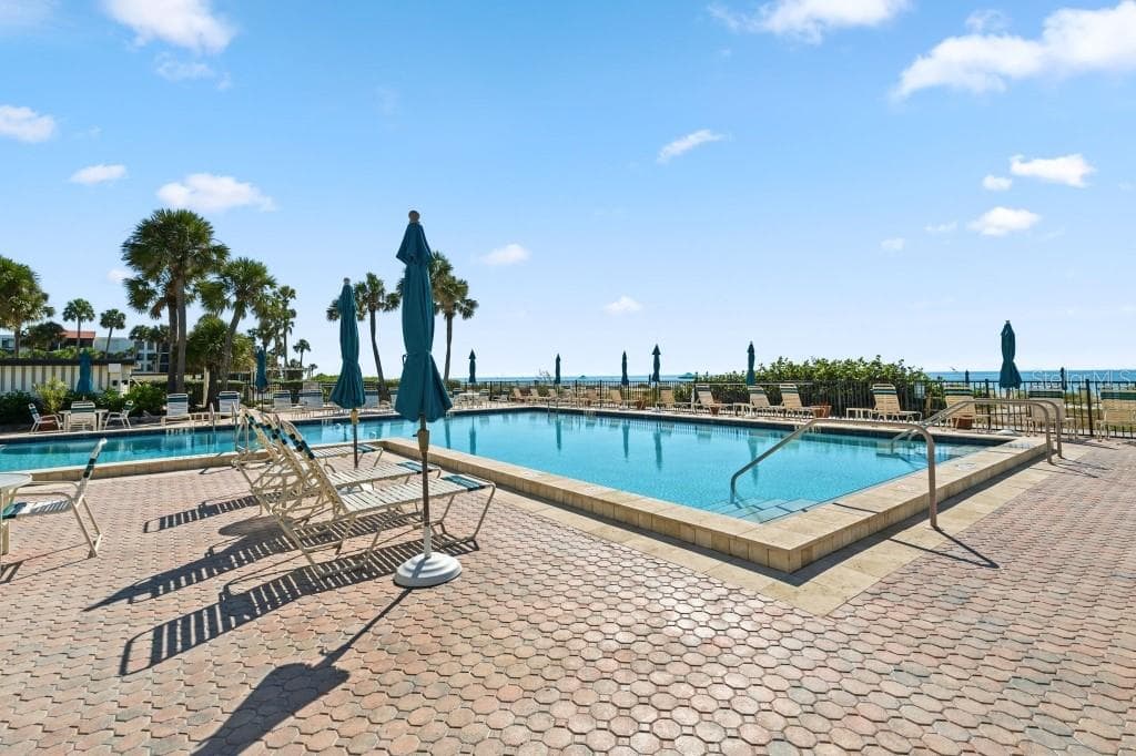 Condominium at 2055 GULF OF MEXICO DR #G2-213, LONGBOAT KEY, photo 94 of 122