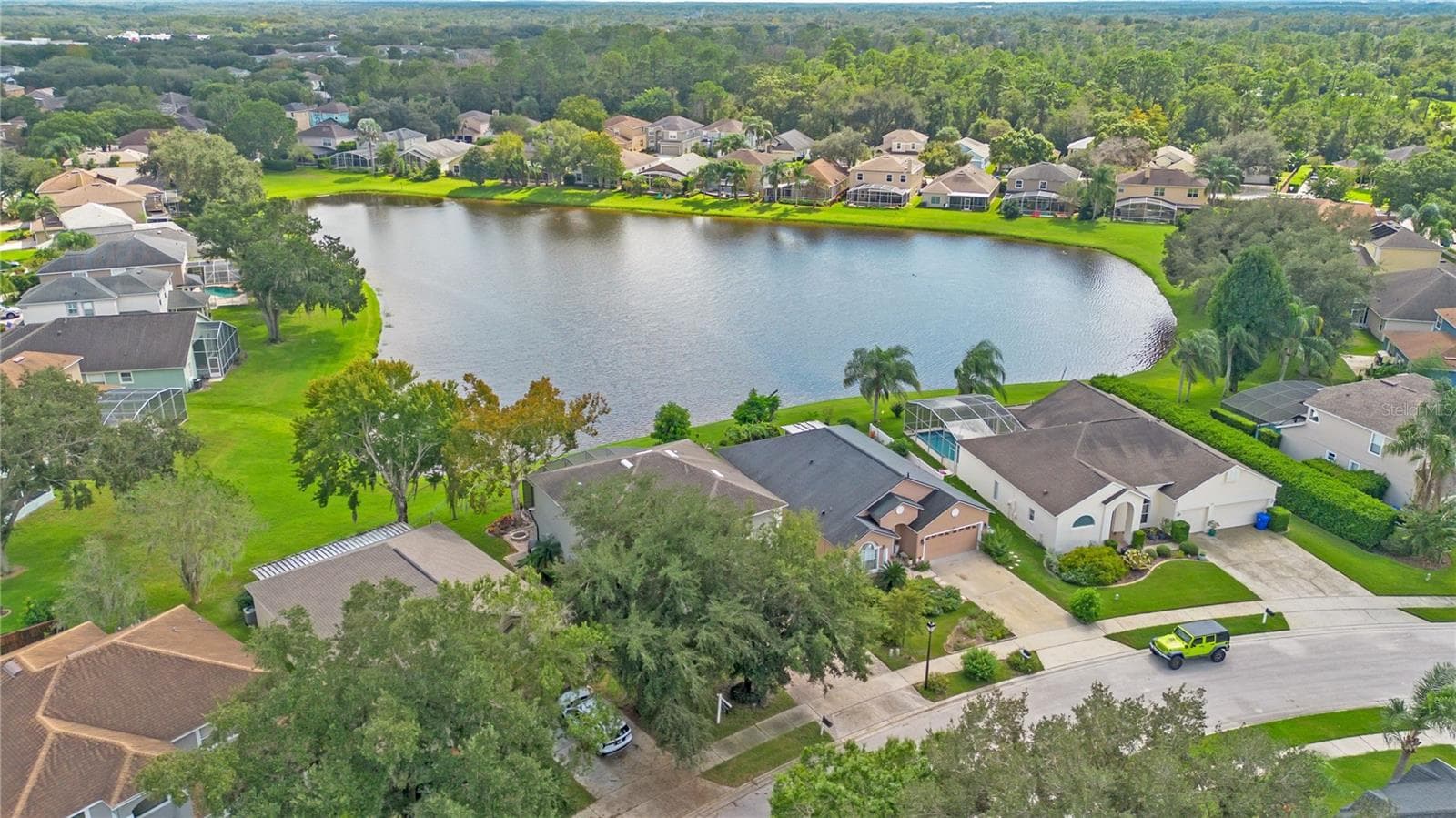 Single Family Residence at 389 LAKEPARK TRL, OVIEDO, photo 38 of 45