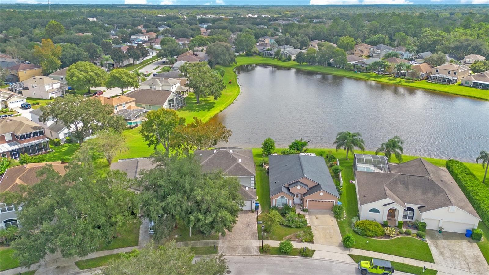 Single Family Residence at 389 LAKEPARK TRL, OVIEDO, photo 39 of 45