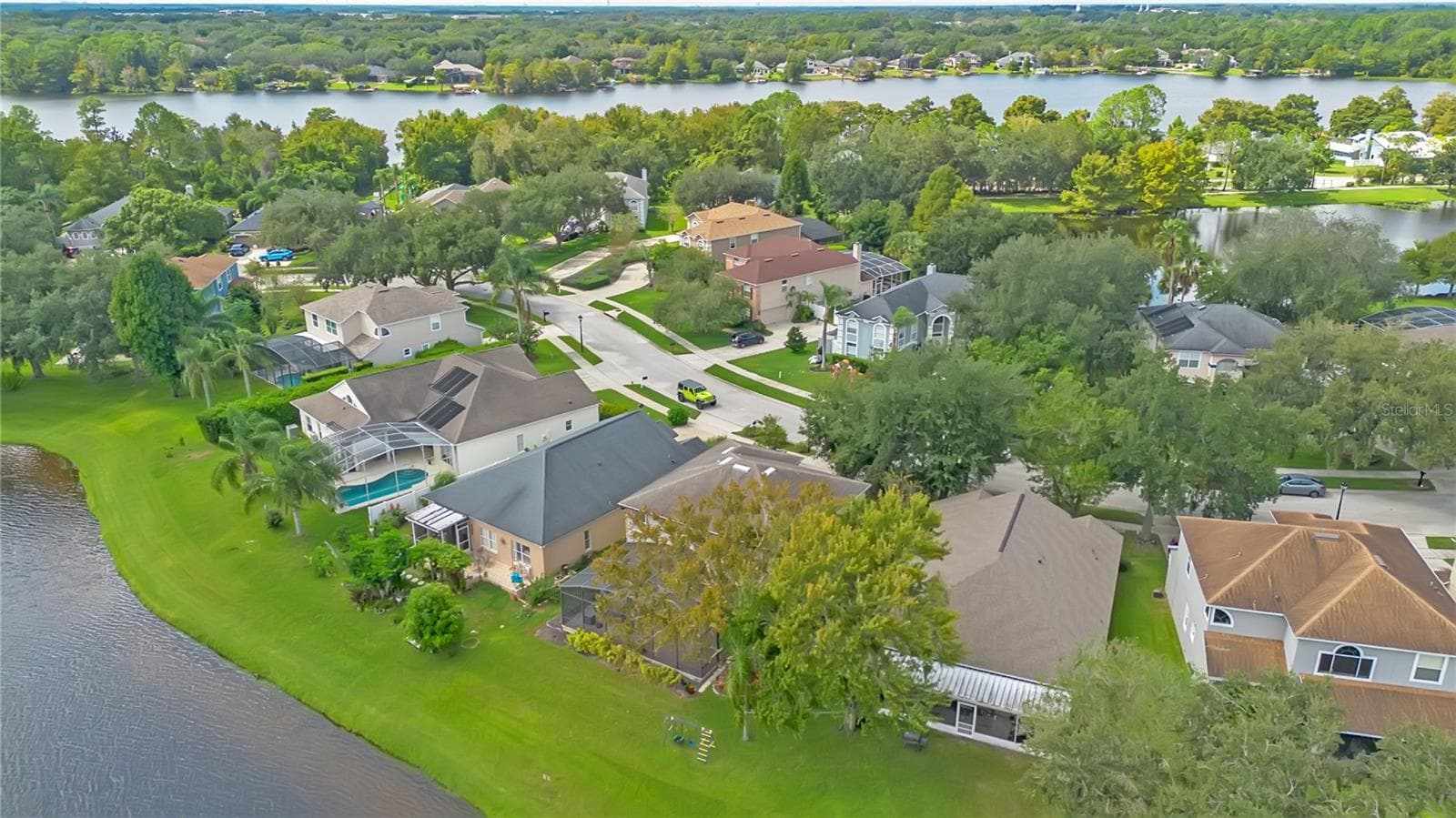Single Family Residence at 389 LAKEPARK TRL, OVIEDO, photo 43 of 45