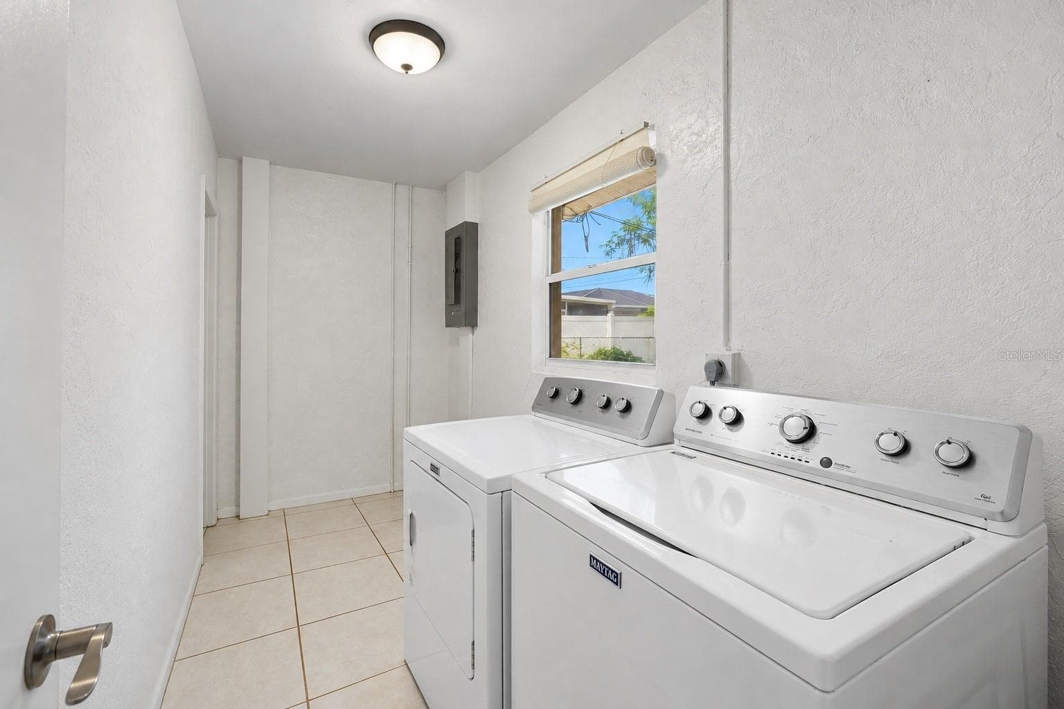 Single Family Residence at CAPE CORAL, CAPE CORAL, photo 22 of 42
