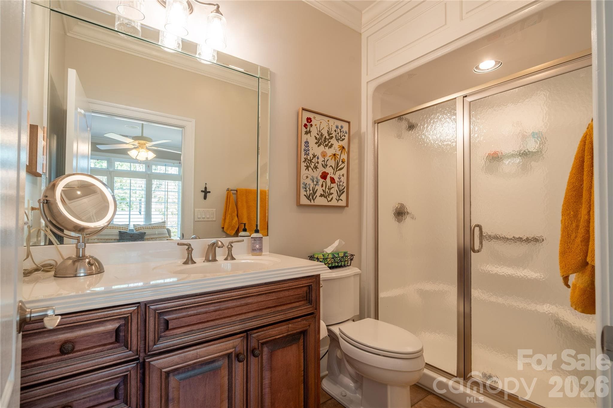 Full Bath - 1427 Merrimont Avenue, Kings Mountain
