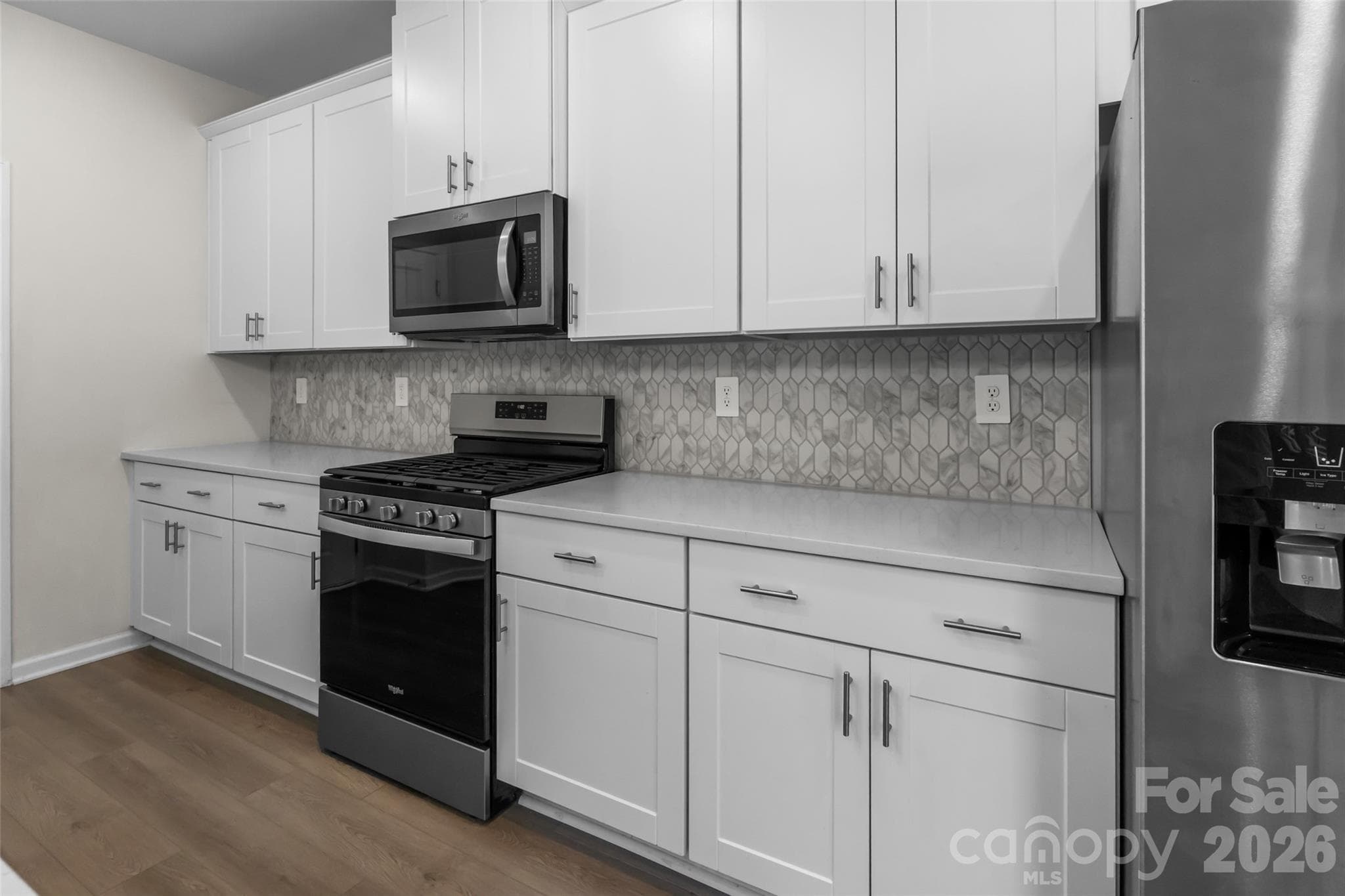 Single Family Residence at 380 Olympia Way, York, photo 15 of 43