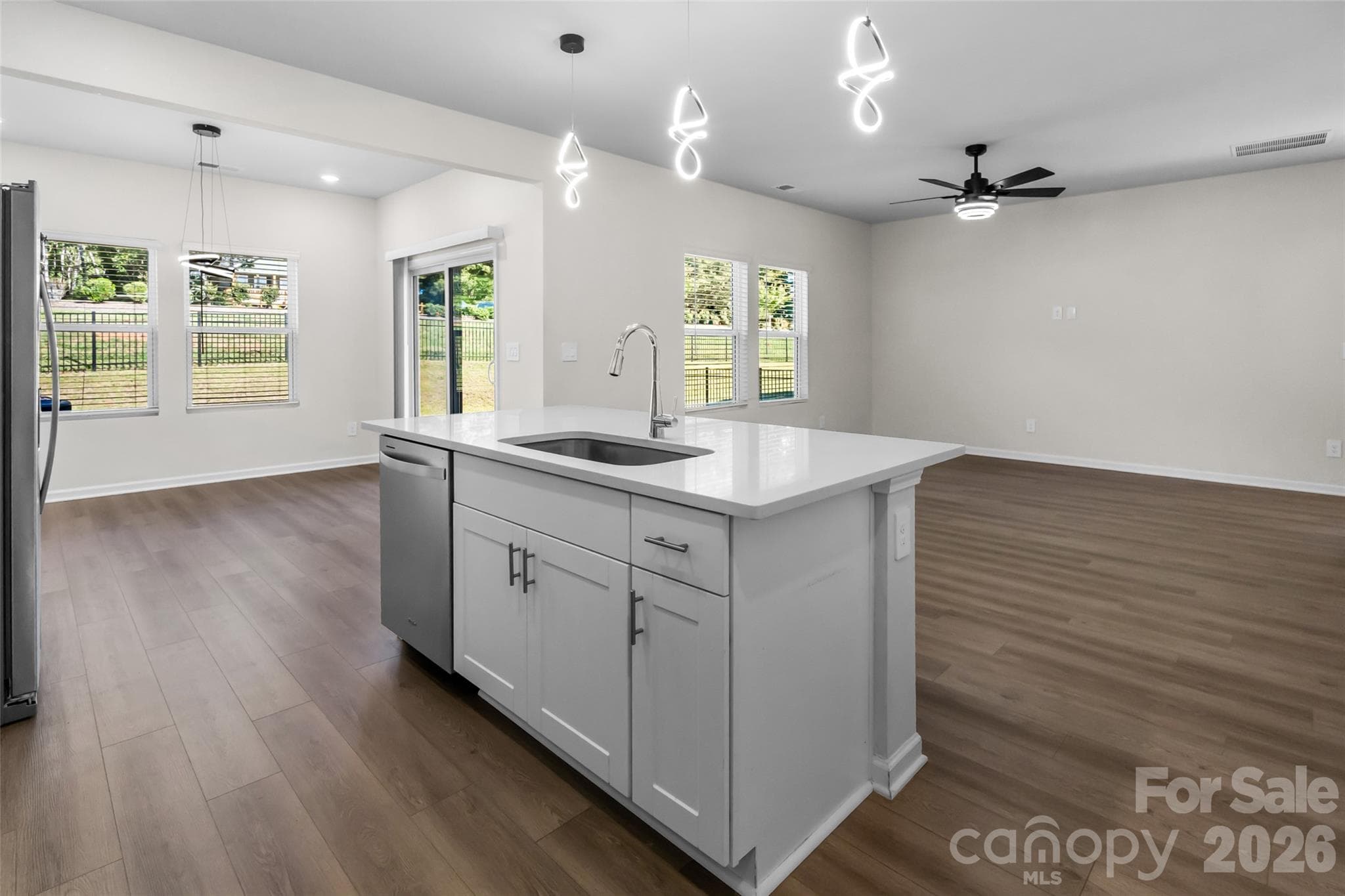 Single Family Residence at 380 Olympia Way, York, photo 16 of 43