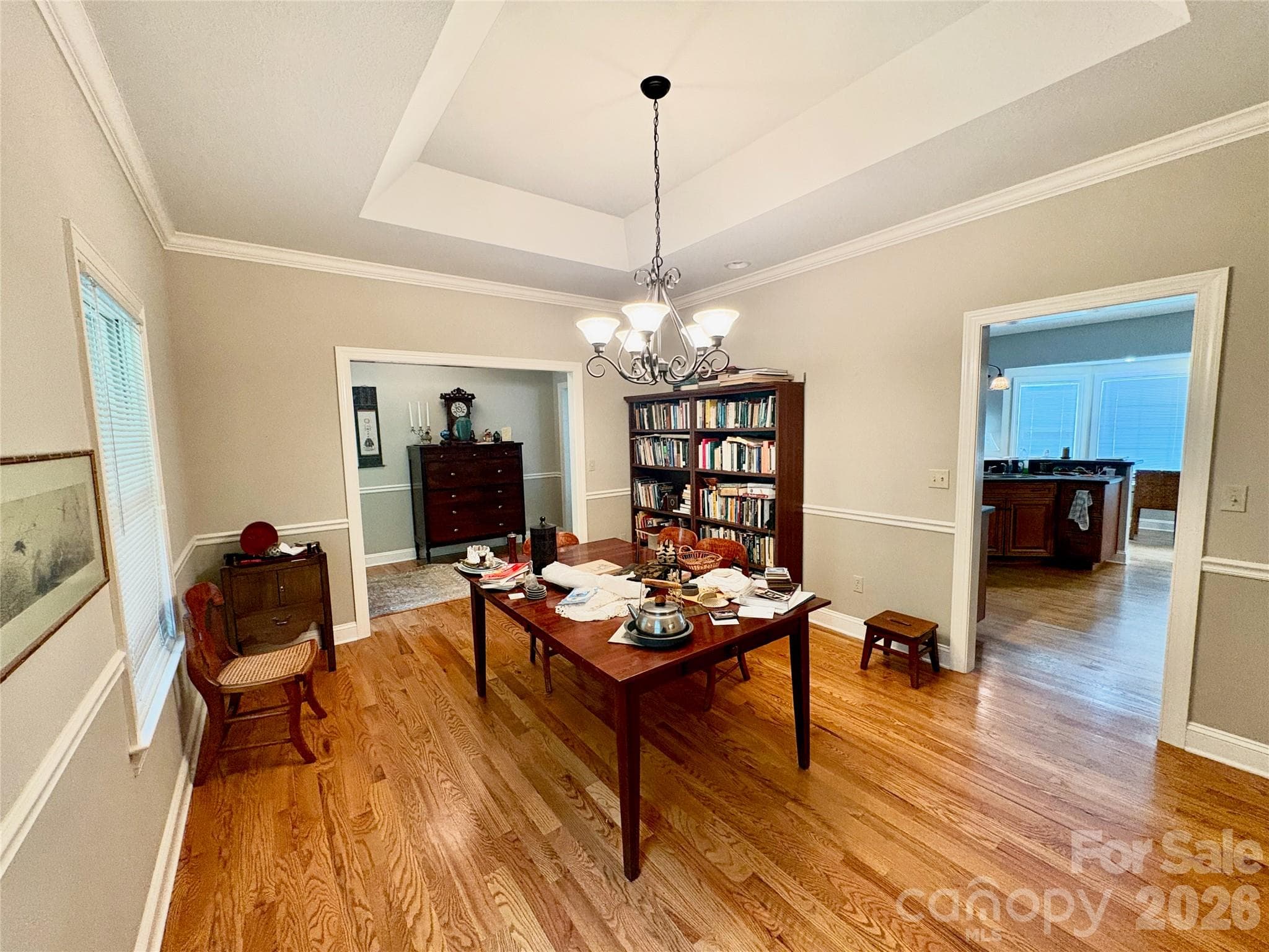 Single Family Residence at 502 Pace Road, Hendersonville, photo 8 of 40