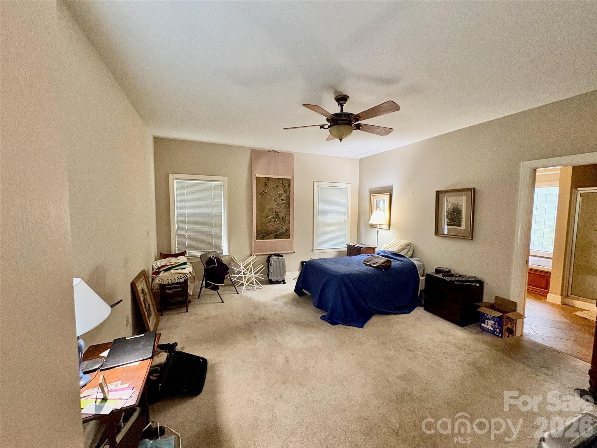 Single Family Residence at 502 Pace Road, Hendersonville, photo 14 of 40