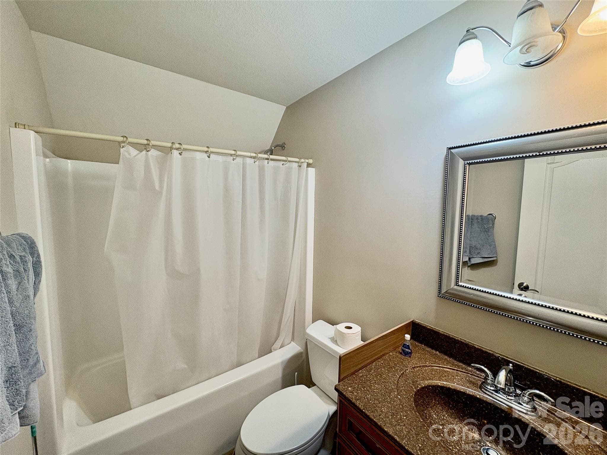 Single Family Residence at 502 Pace Road, Hendersonville, photo 28 of 40