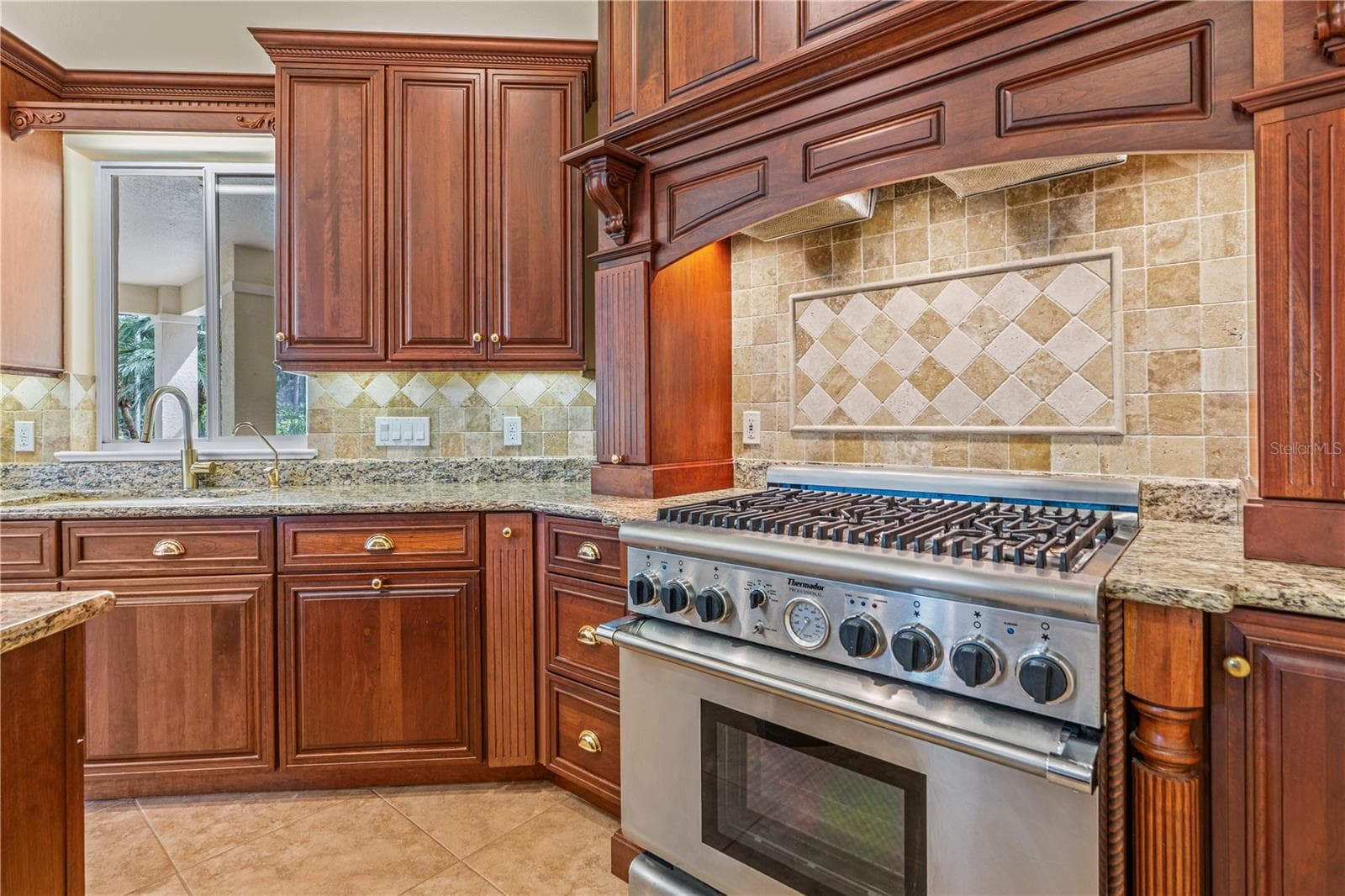 Kitchen-View Of Range & Cabinetry - 1025 W HAMPSTEAD LANE LN, ORMOND BEACH