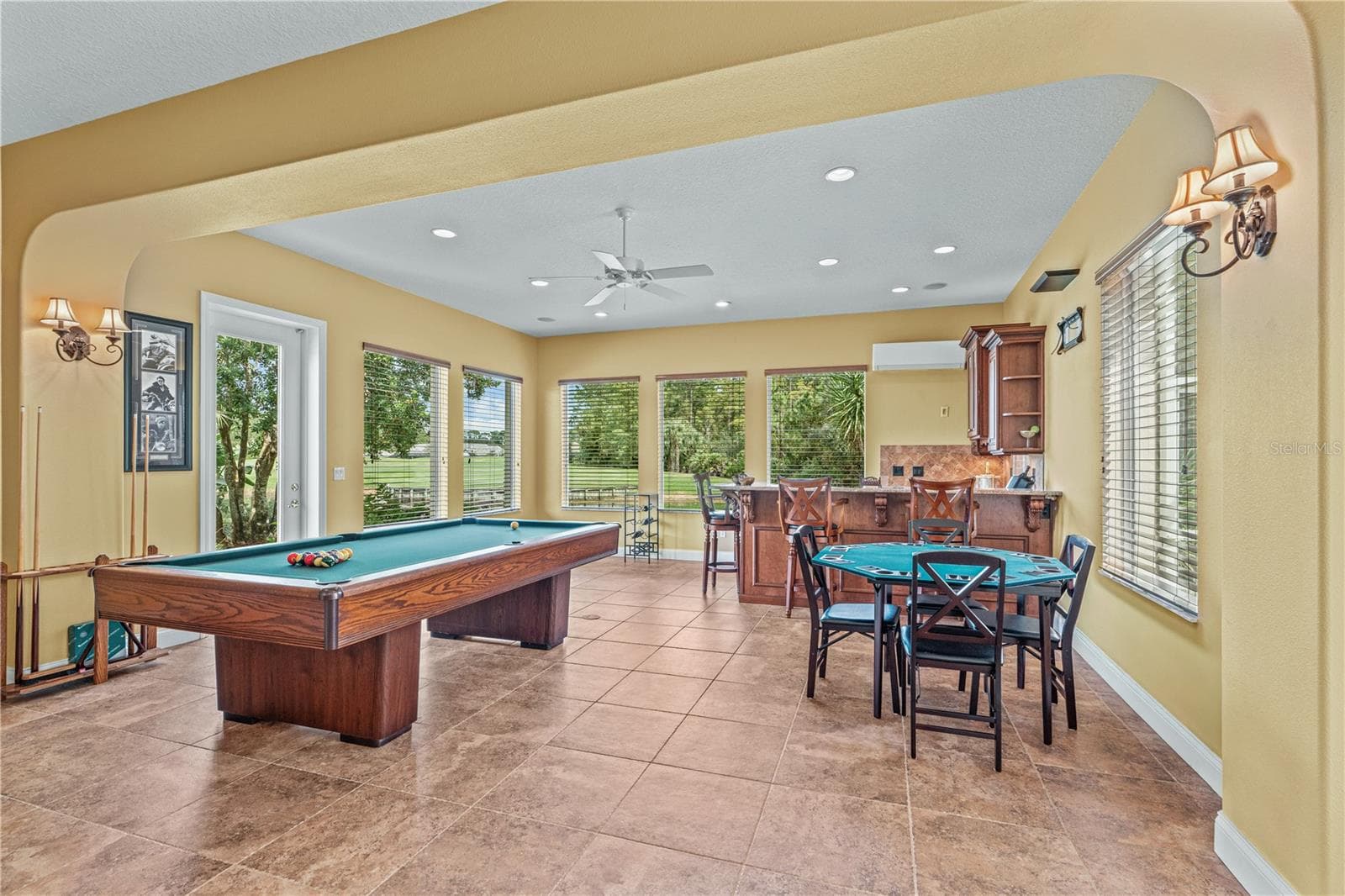 Game Room - 1025 W HAMPSTEAD LANE LN, ORMOND BEACH