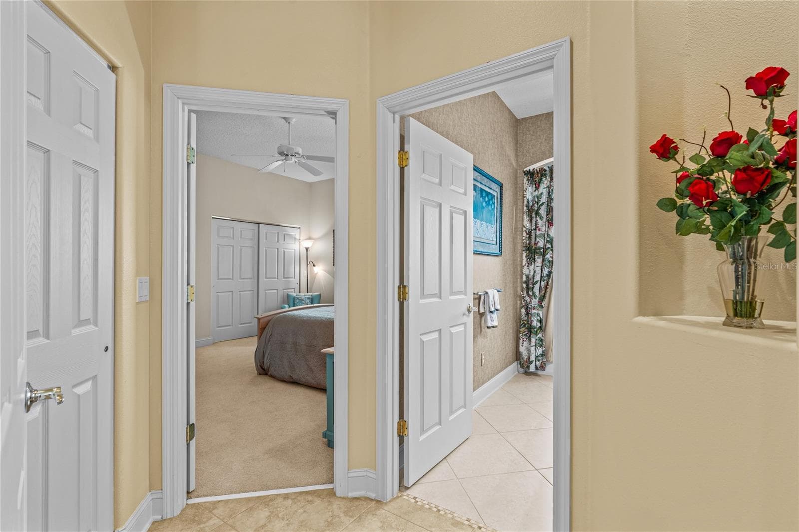 Hall View of Bedroom 3 & Bathroom 3 - 1025 W HAMPSTEAD LANE LN, ORMOND BEACH