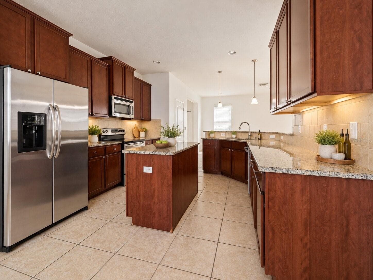 Single Family Residence at 36022 LAGUNA HILLS CIR, ZEPHYRHILLS, photo 14 of 27
