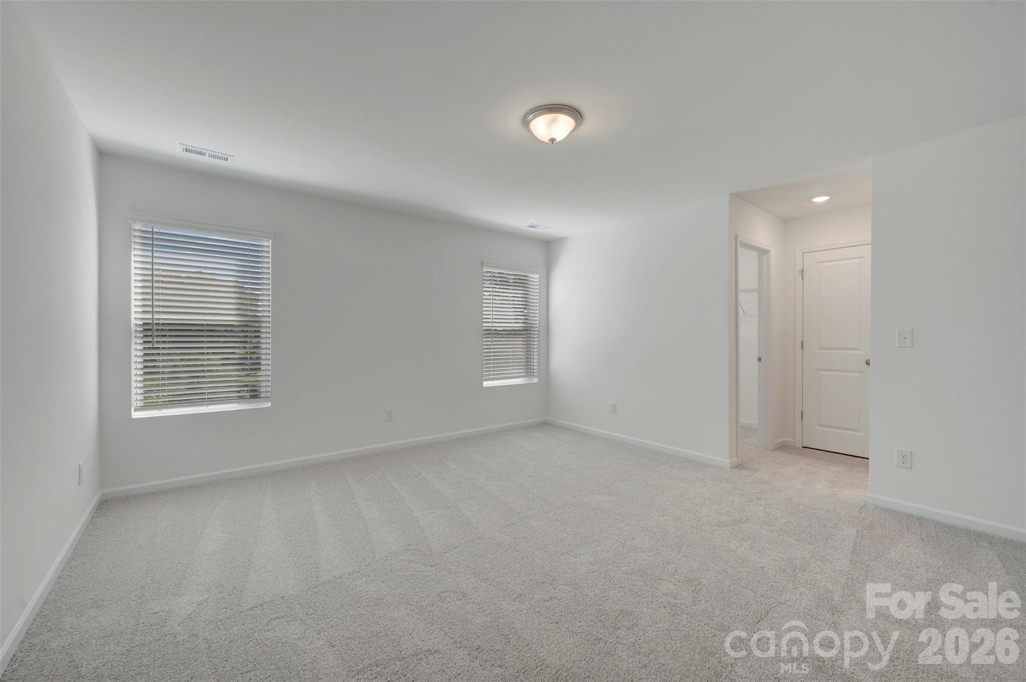 Owner's suite - 783 Kitfox Drive NW, Concord