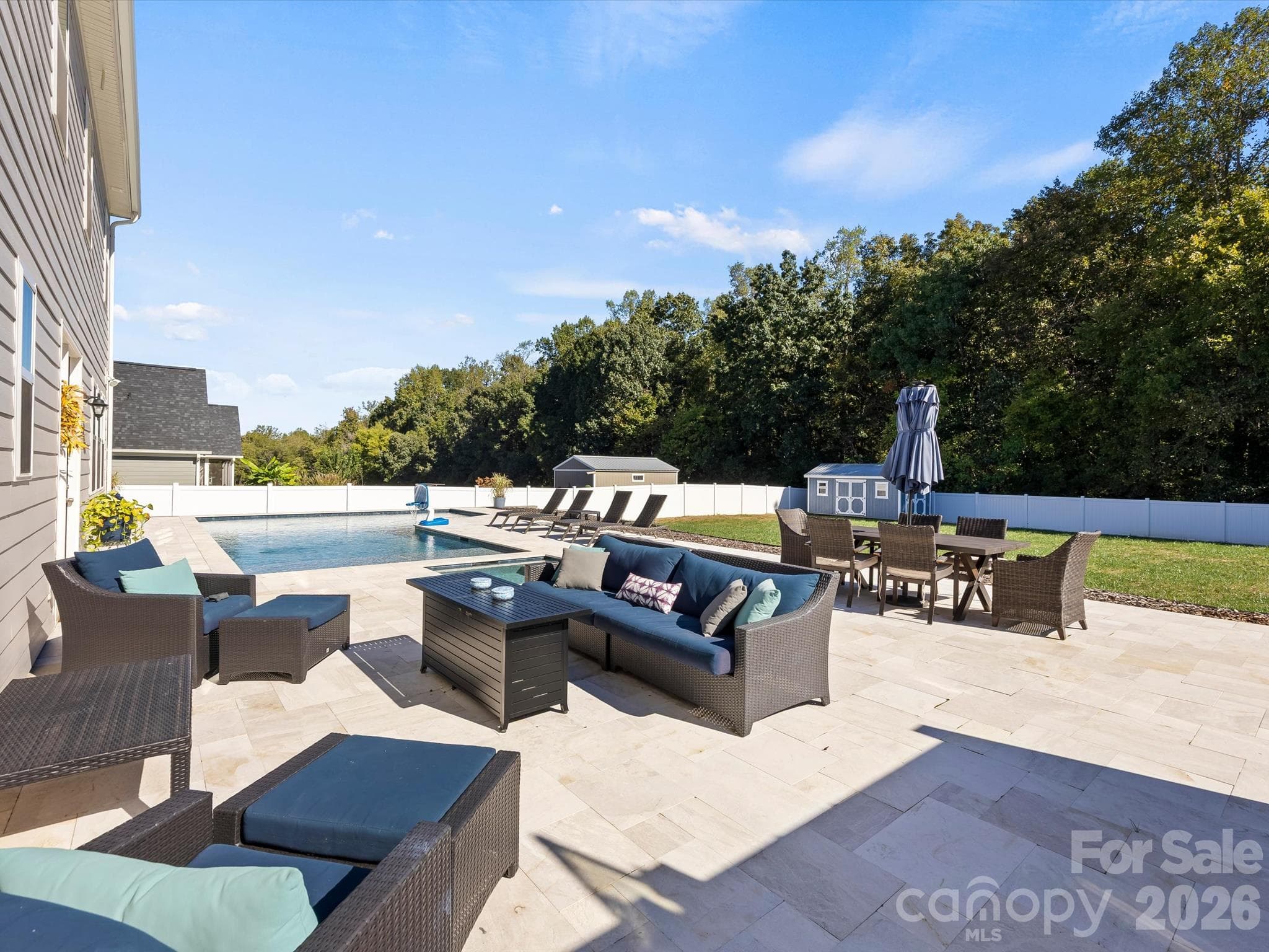 Entertaining areas packed into every corner of this back yard! - 1305 Coppergate Drive, Salisbury
