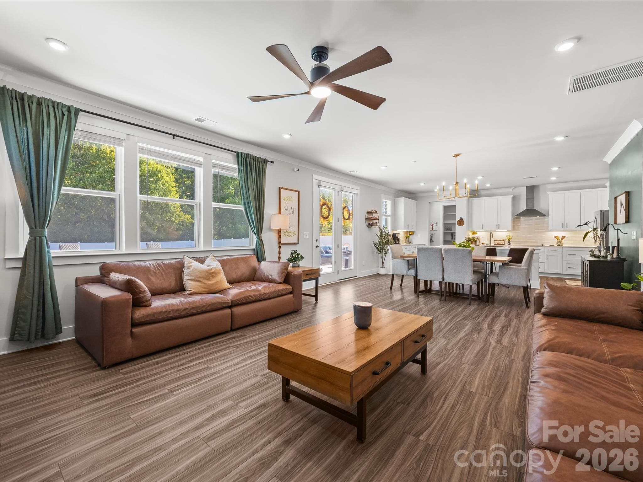 Single Family Residence at 1305 Coppergate Drive, Salisbury, photo 27 of 47
