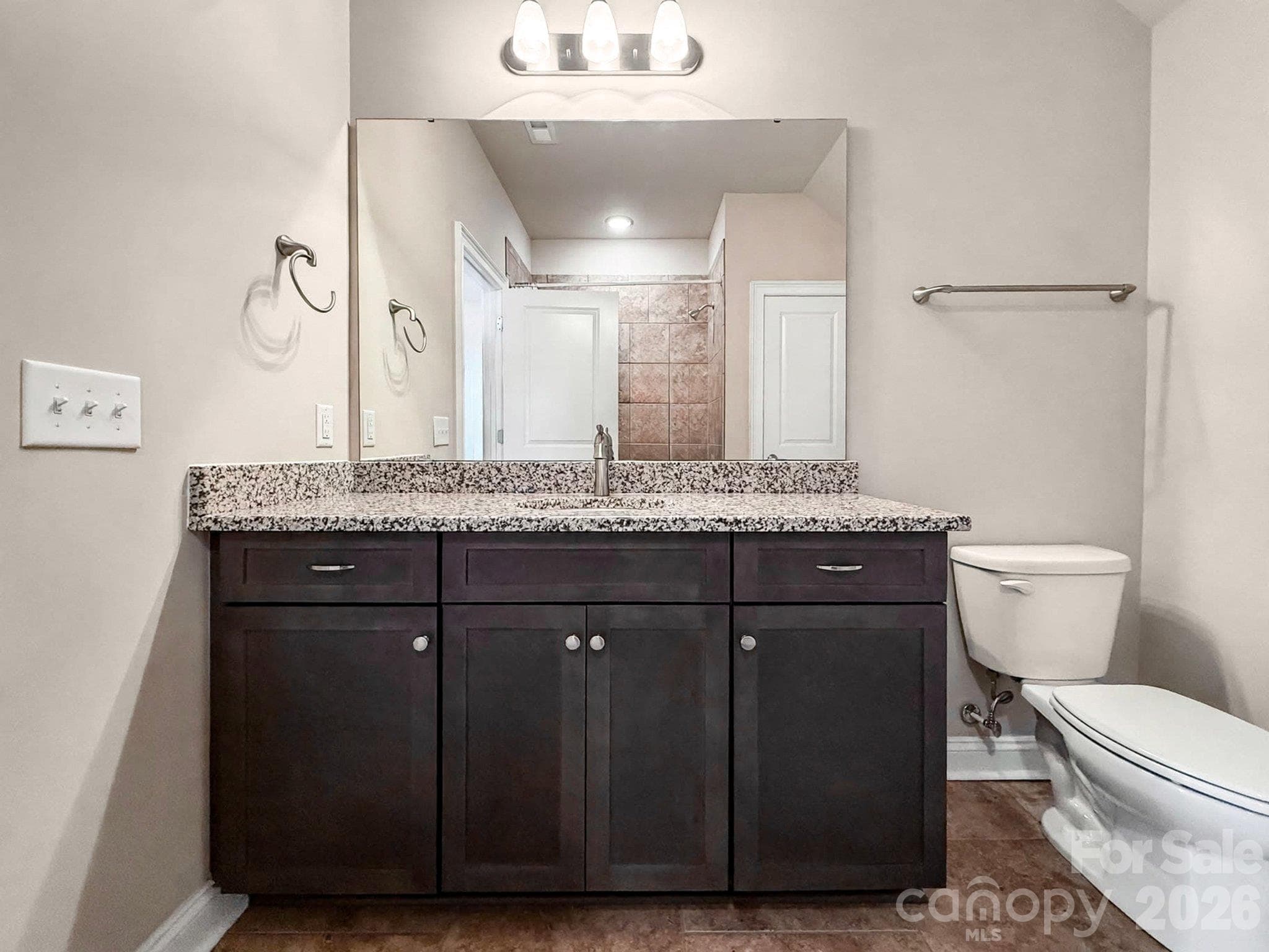 Upstairs full bath with granite vanity - 2050 Laney Pond Road, Matthews