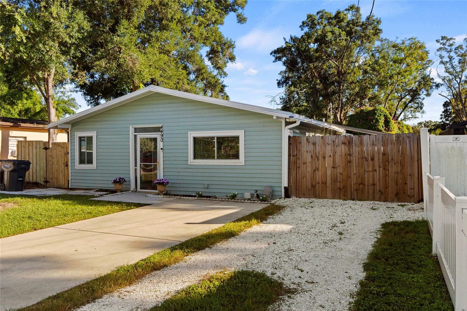 Single Family Residence at 4490 49TH AVE N, ST PETERSBURG, photo 2 of 47