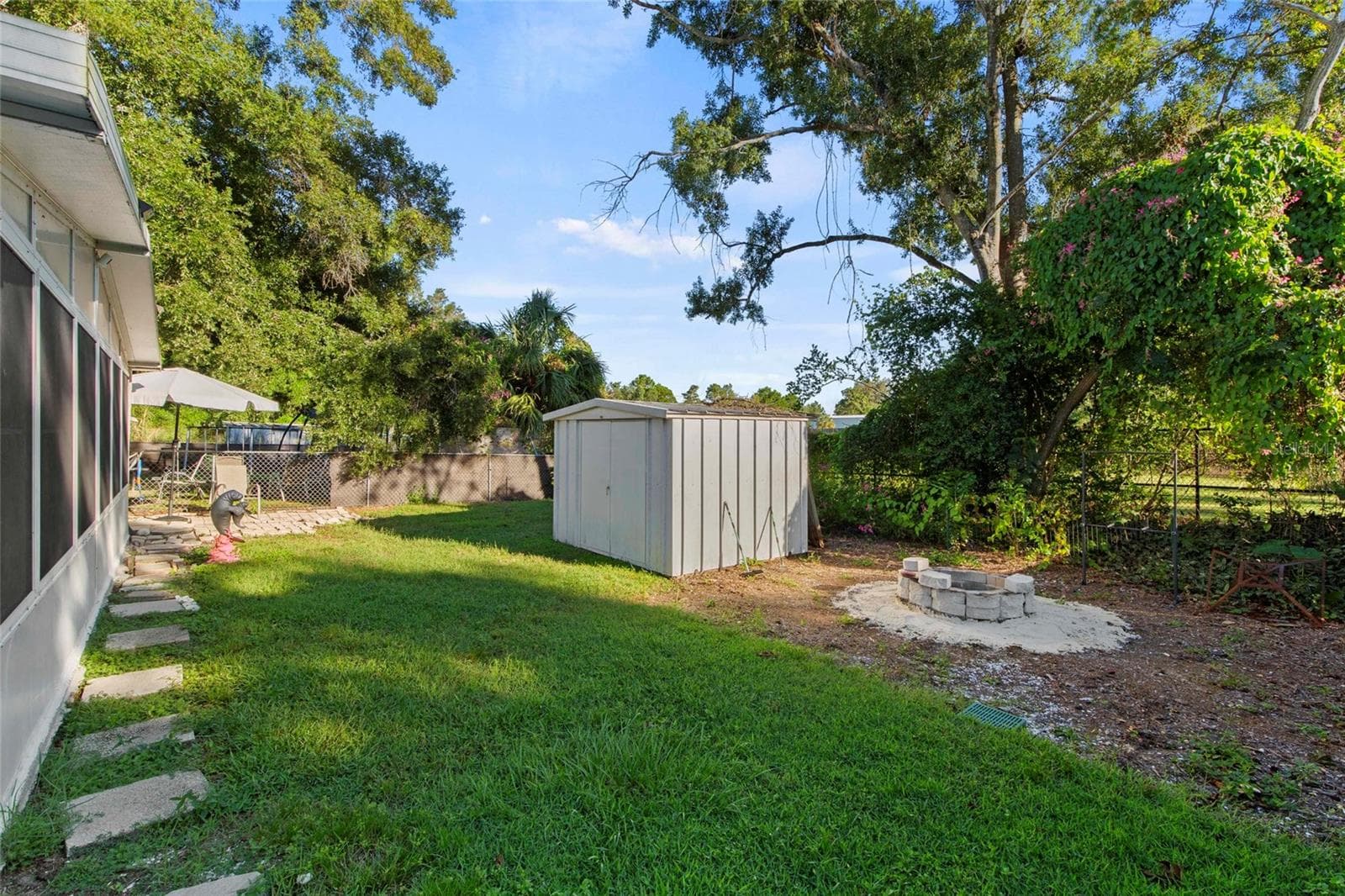 Single Family Residence at 4490 49TH AVE N, ST PETERSBURG, photo 28 of 47