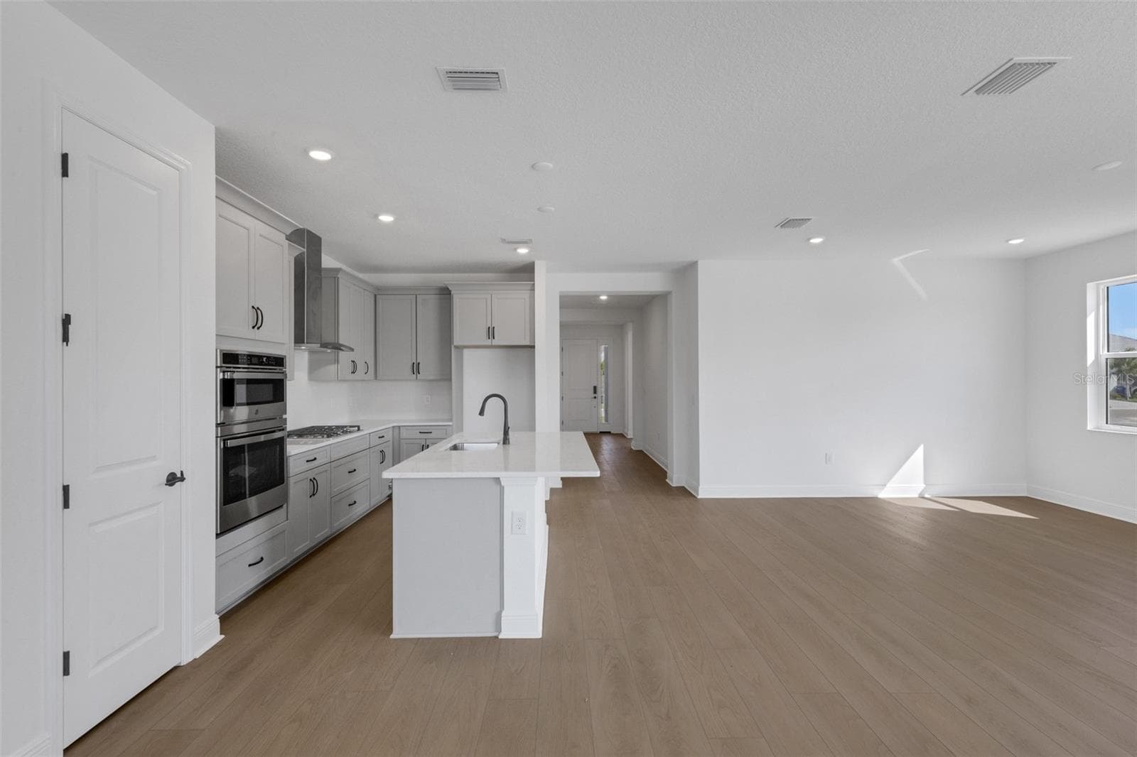 Single Family Residence at 161 VISTERA BLVD, NOKOMIS, photo 24 of 96