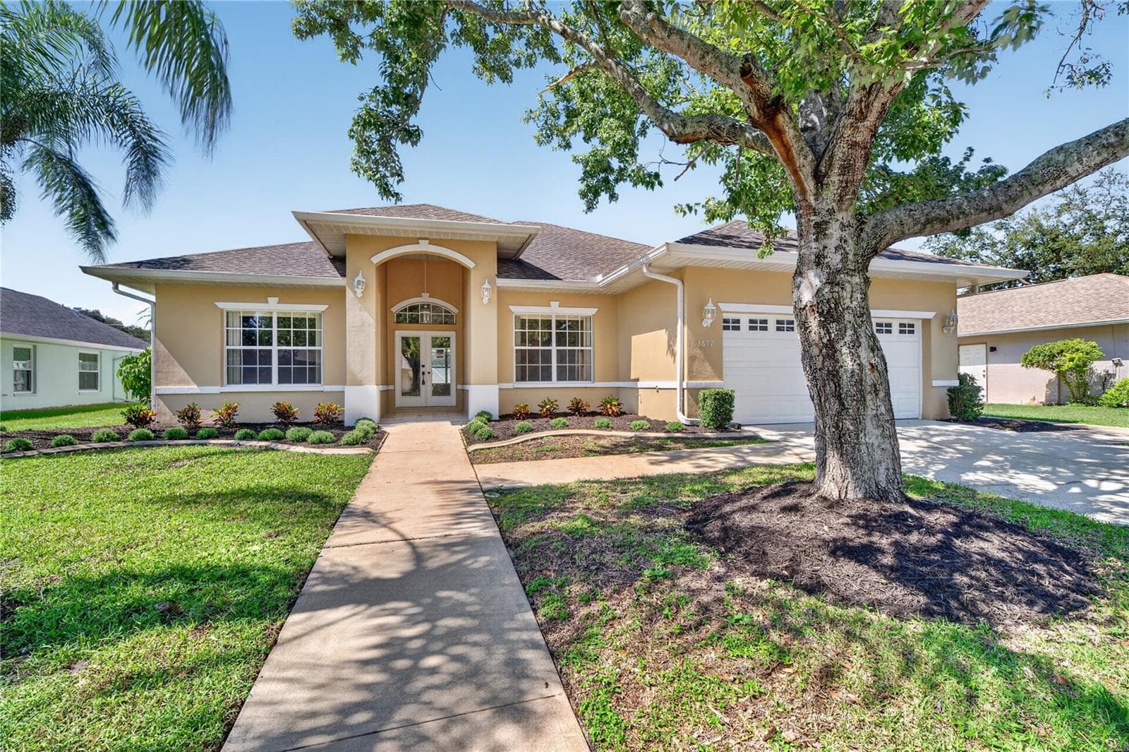 Single Family Residence at 3677 WHISPERWOOD CIR, MELBOURNE, photo 4 of 107