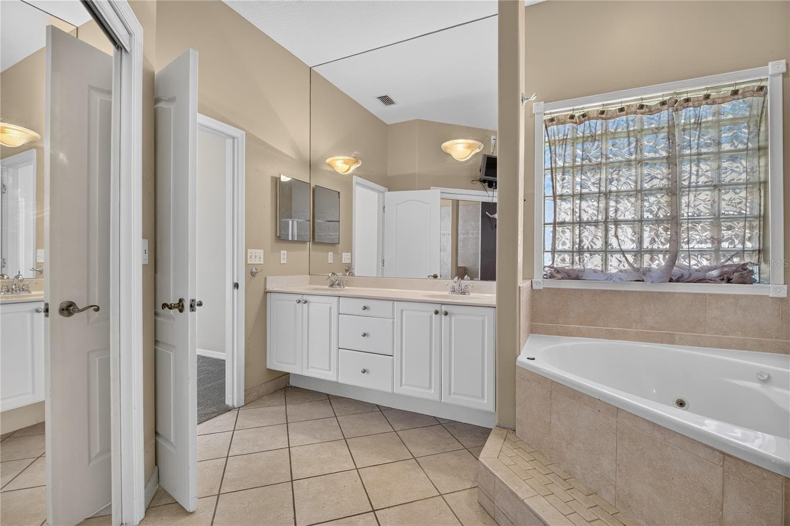 Single Family Residence at 3677 WHISPERWOOD CIR, MELBOURNE, photo 48 of 107