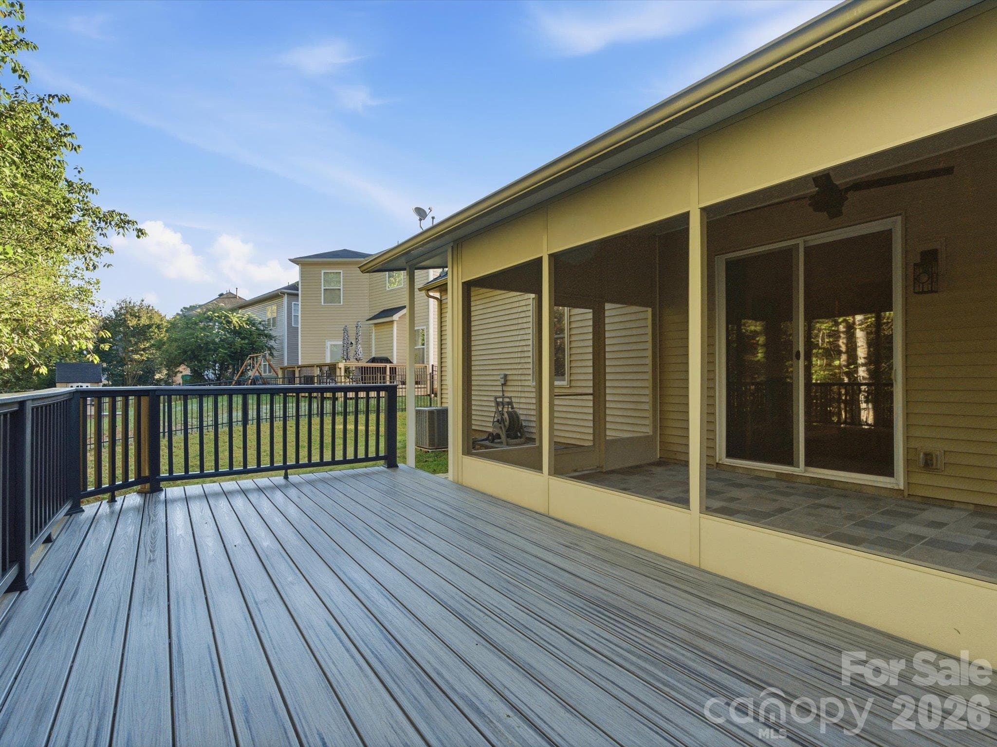 Beautiful Trex Deck - 15110 Reminisce Lane, Charlotte