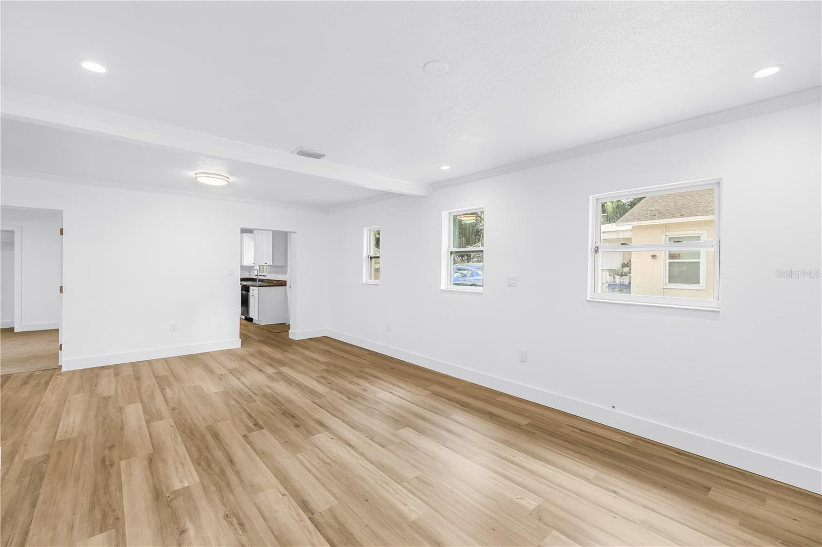Single Family Residence at 1306 E NEW ORLEANS AVE, TAMPA, photo 15 of 46