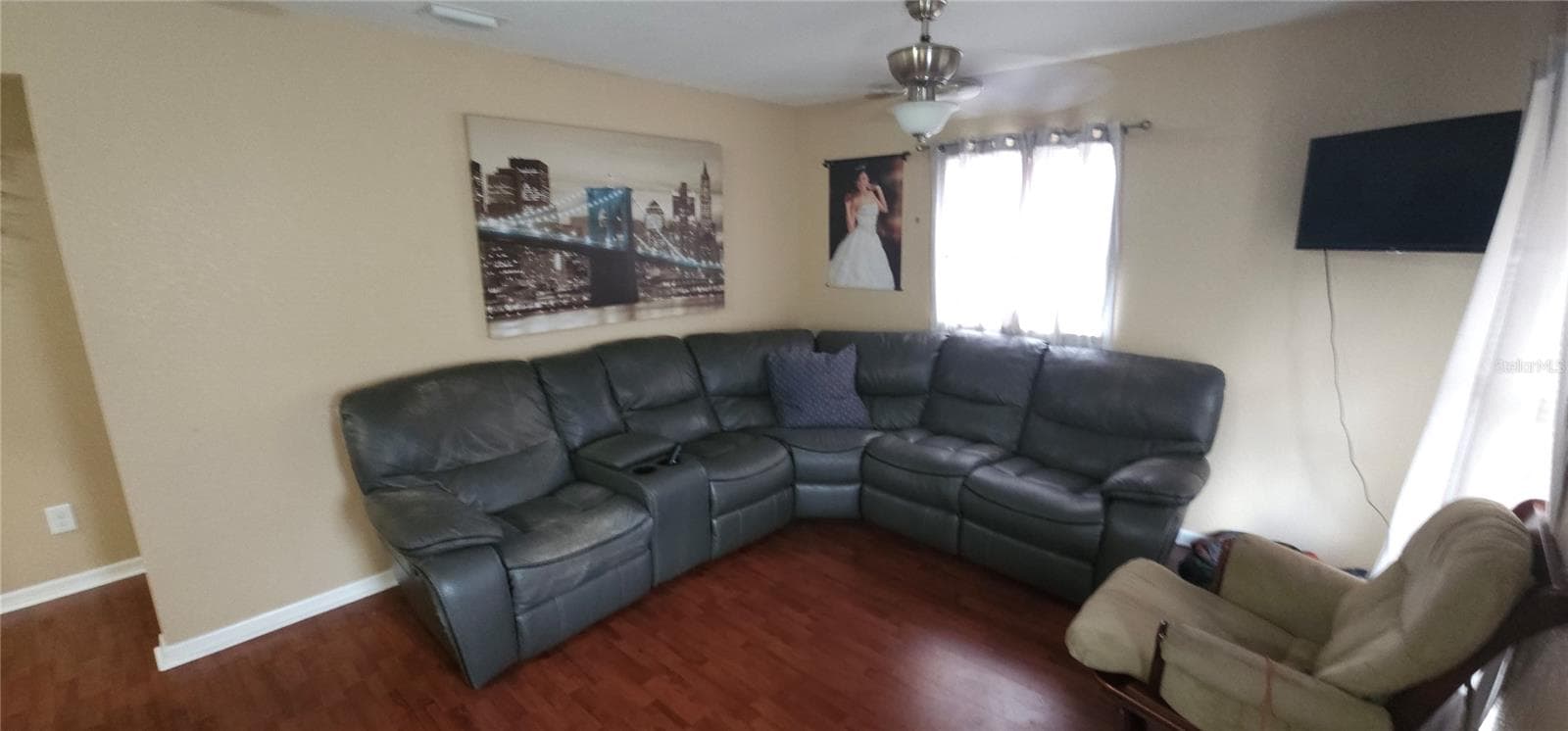 Single Family Residence at 4814 BONITA VISTA DR, TAMPA, photo 2 of 32