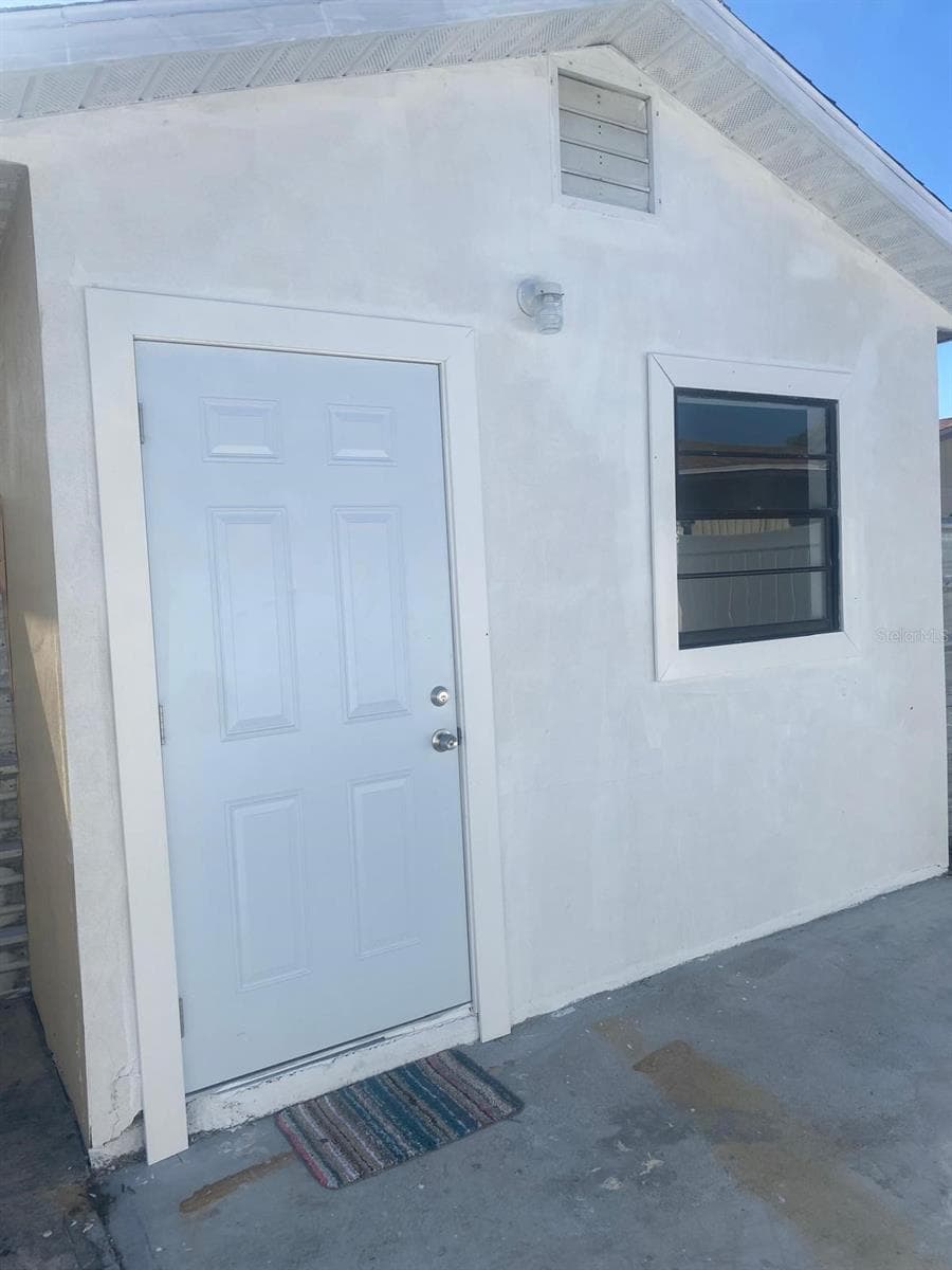 Single Family Residence at 4814 BONITA VISTA DR, TAMPA, photo 12 of 32