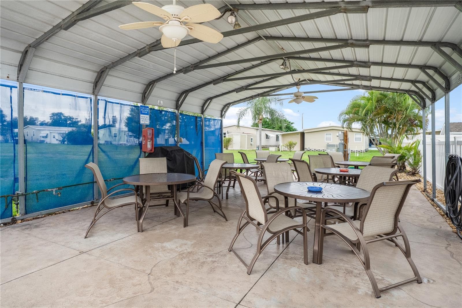 Manufactured Home at 5316 53RD AVE E #Q11, BRADENTON, photo 35 of 45