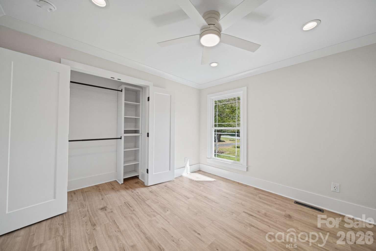Single Family Residence at 7301 Pine Lake Lane, Mint Hill, photo 23 of 44