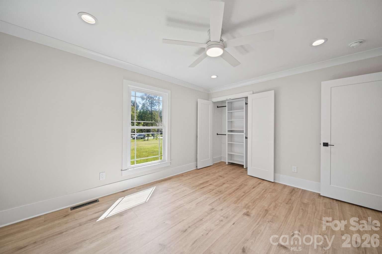 Single Family Residence at 7301 Pine Lake Lane, Mint Hill, photo 26 of 44