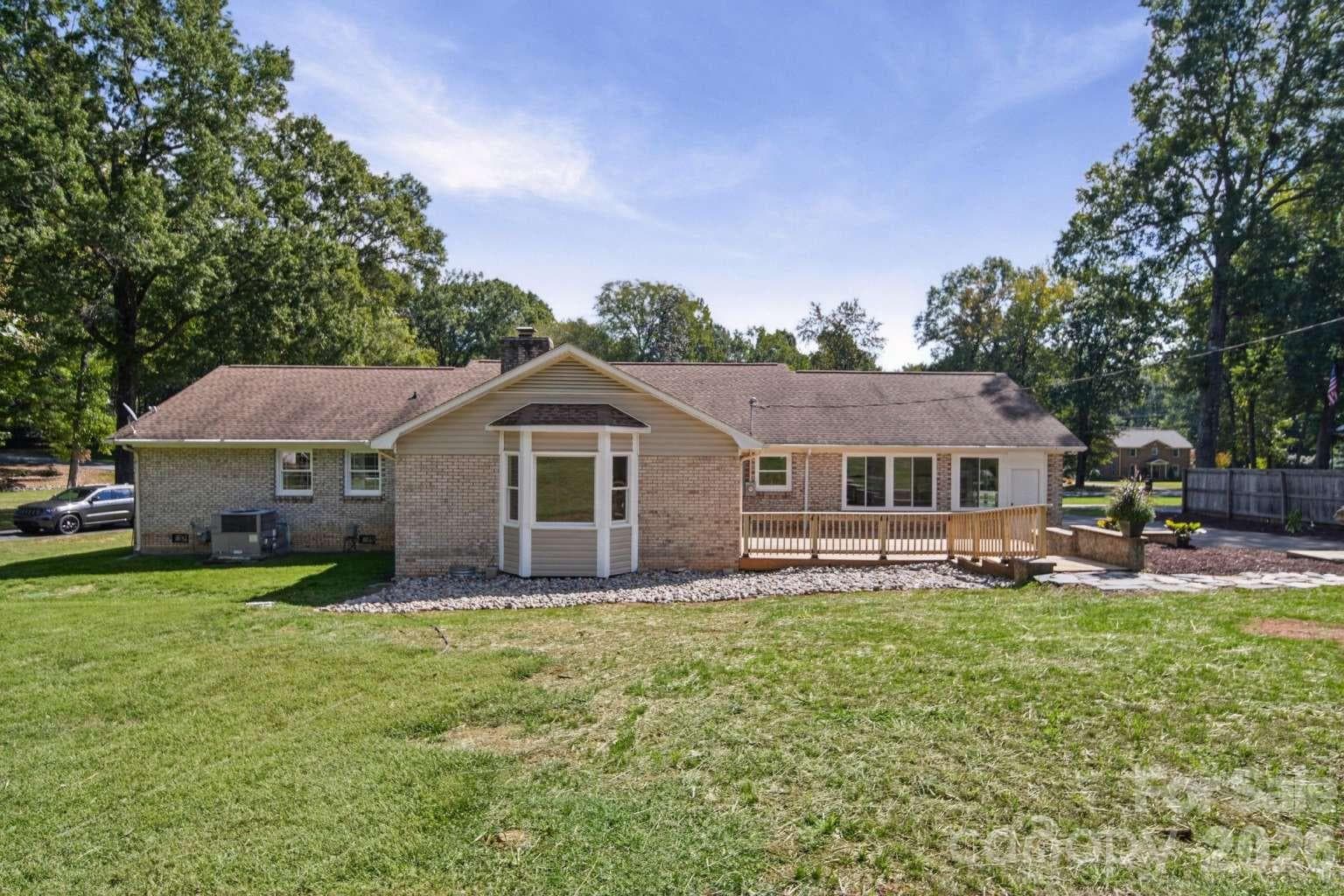 Single Family Residence at 7301 Pine Lake Lane, Mint Hill, photo 42 of 44