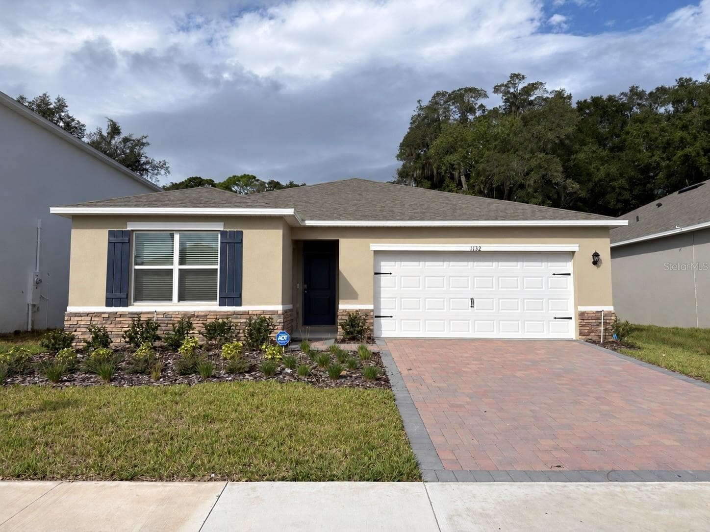 1132 GULL DR