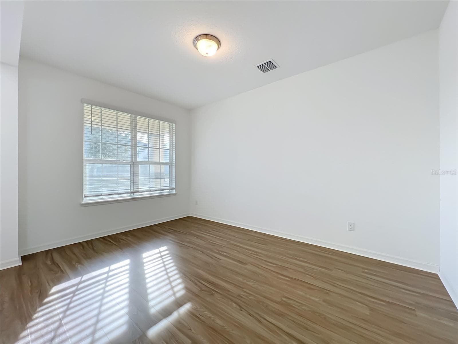 Single Family Residence at 1818 JUNIPER HAMMOCK ST, WINTER GARDEN, photo 8 of 55