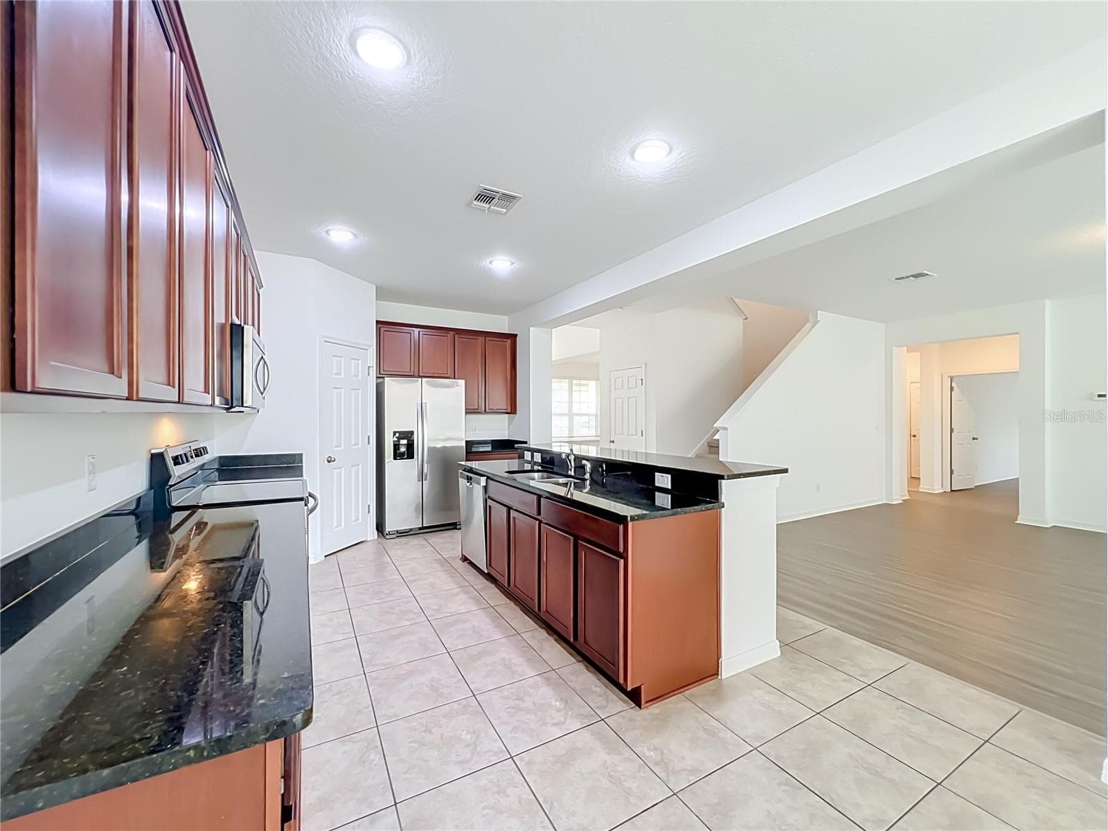 Single Family Residence at 1818 JUNIPER HAMMOCK ST, WINTER GARDEN, photo 16 of 55