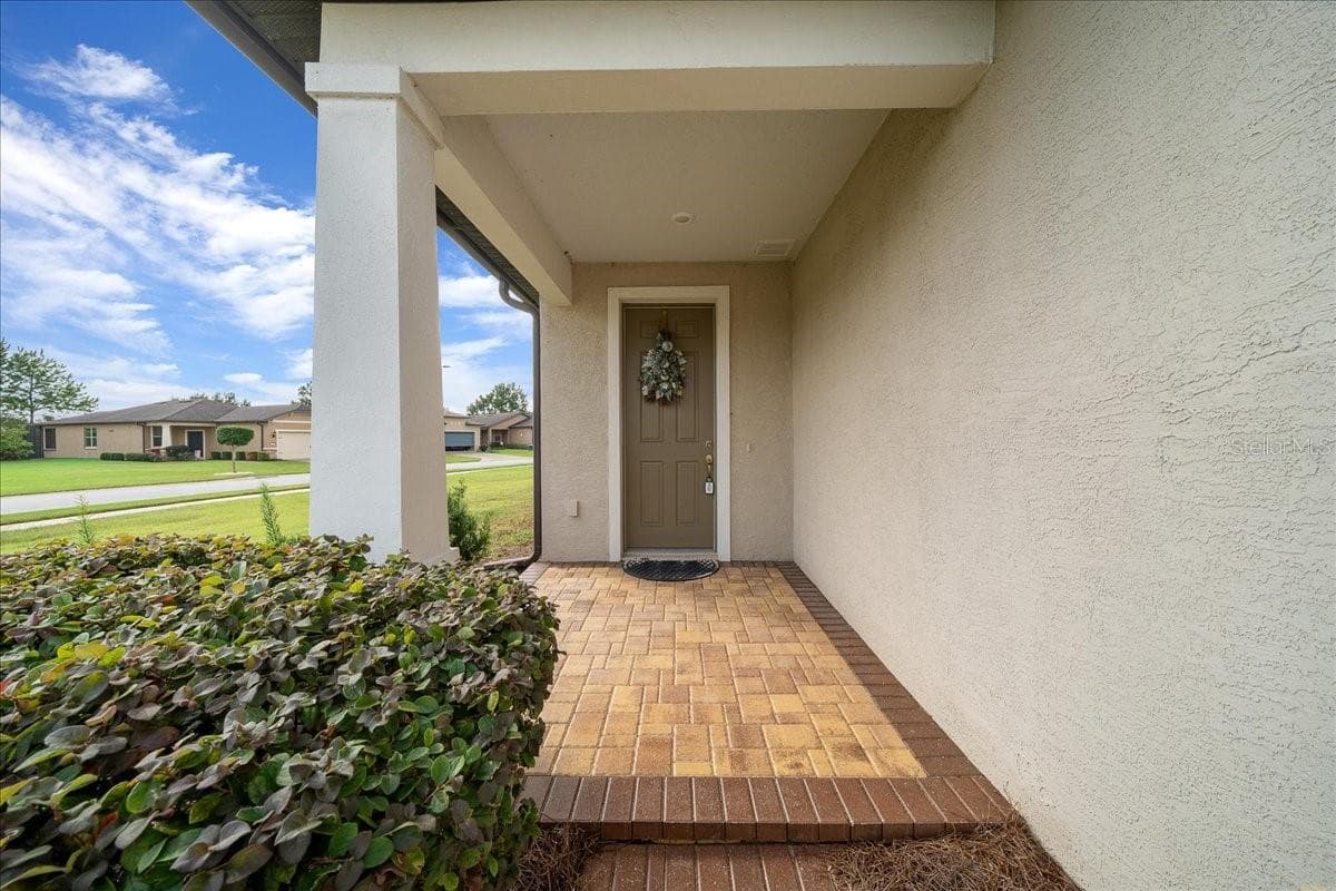 Single Family Residence at 9640 SW 63RD LOOP, OCALA, photo 2 of 46