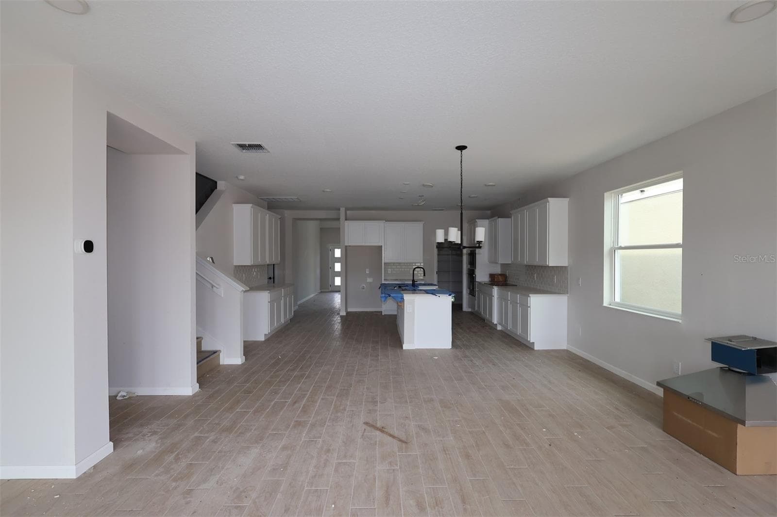 Single Family Residence at 6861 YELLOW WARBLER BND, ST CLOUD, photo 5 of 30