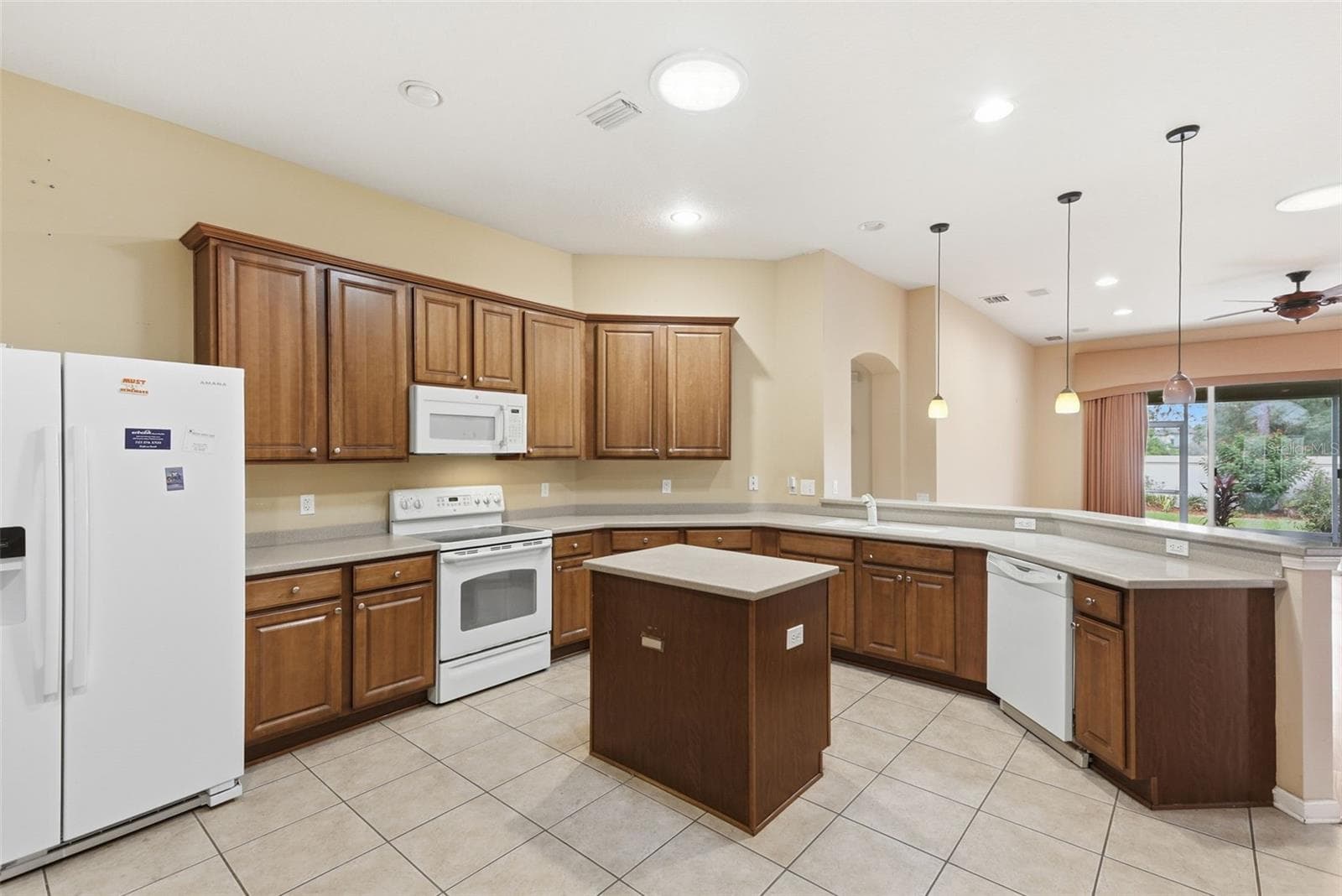 Single Family Residence at 3608 JUNEBERRY DR, WESLEY CHAPEL, photo 17 of 41