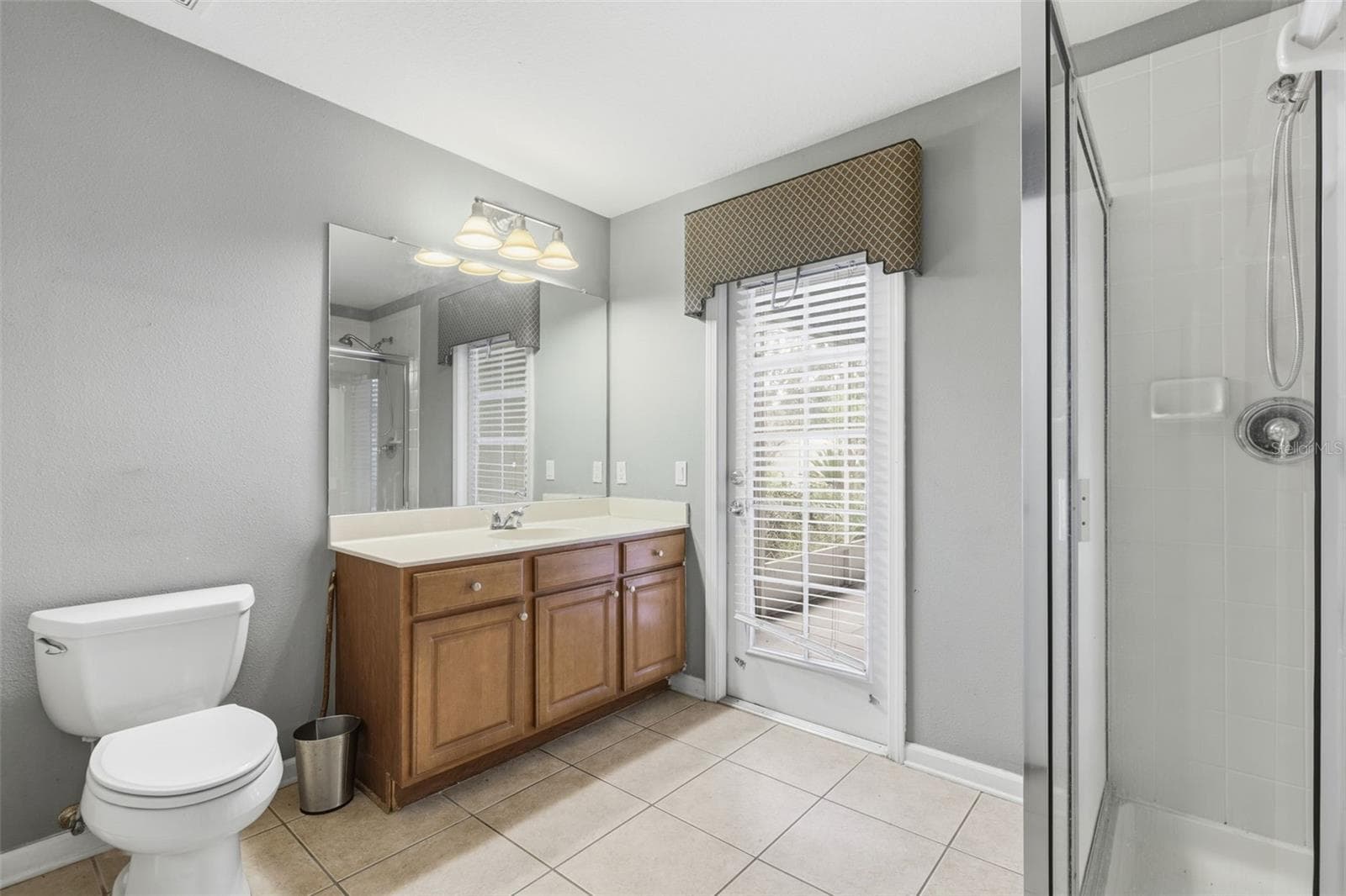 Single Family Residence at 3608 JUNEBERRY DR, WESLEY CHAPEL, photo 19 of 41