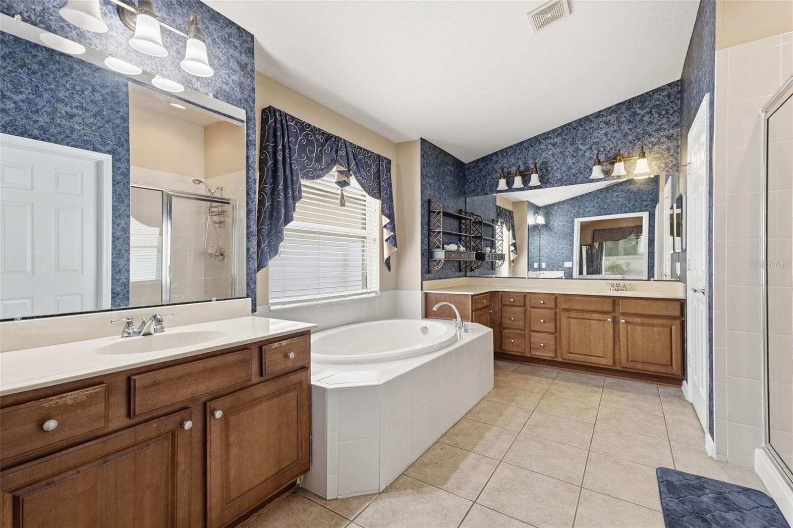 Single Family Residence at 3608 JUNEBERRY DR, WESLEY CHAPEL, photo 30 of 41